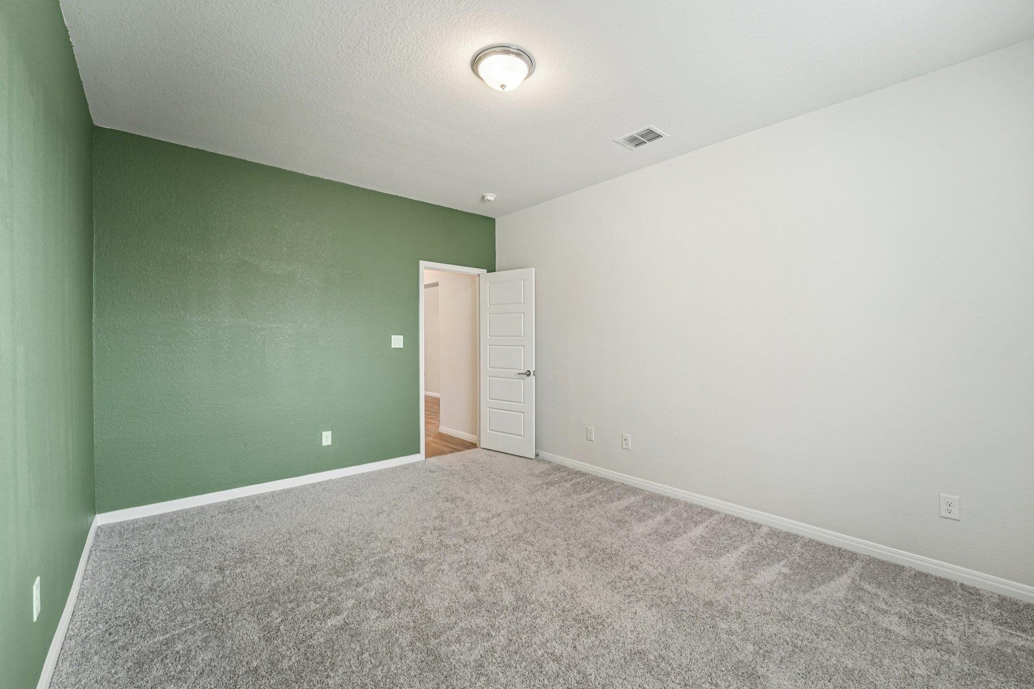 180 Pecos St, Cedar Creek, TX 78612