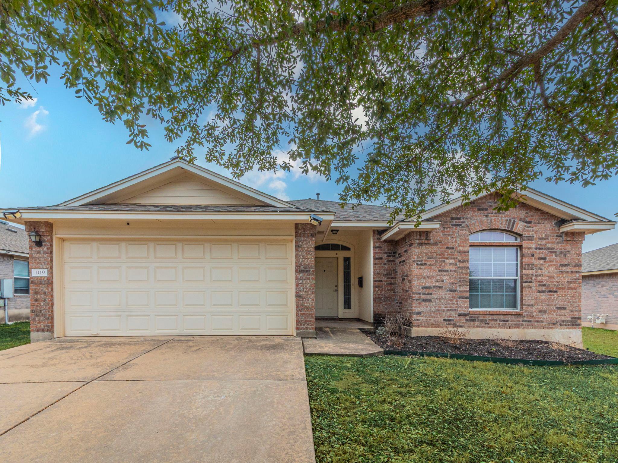1119 Burgess Dr, Leander, TX 78641