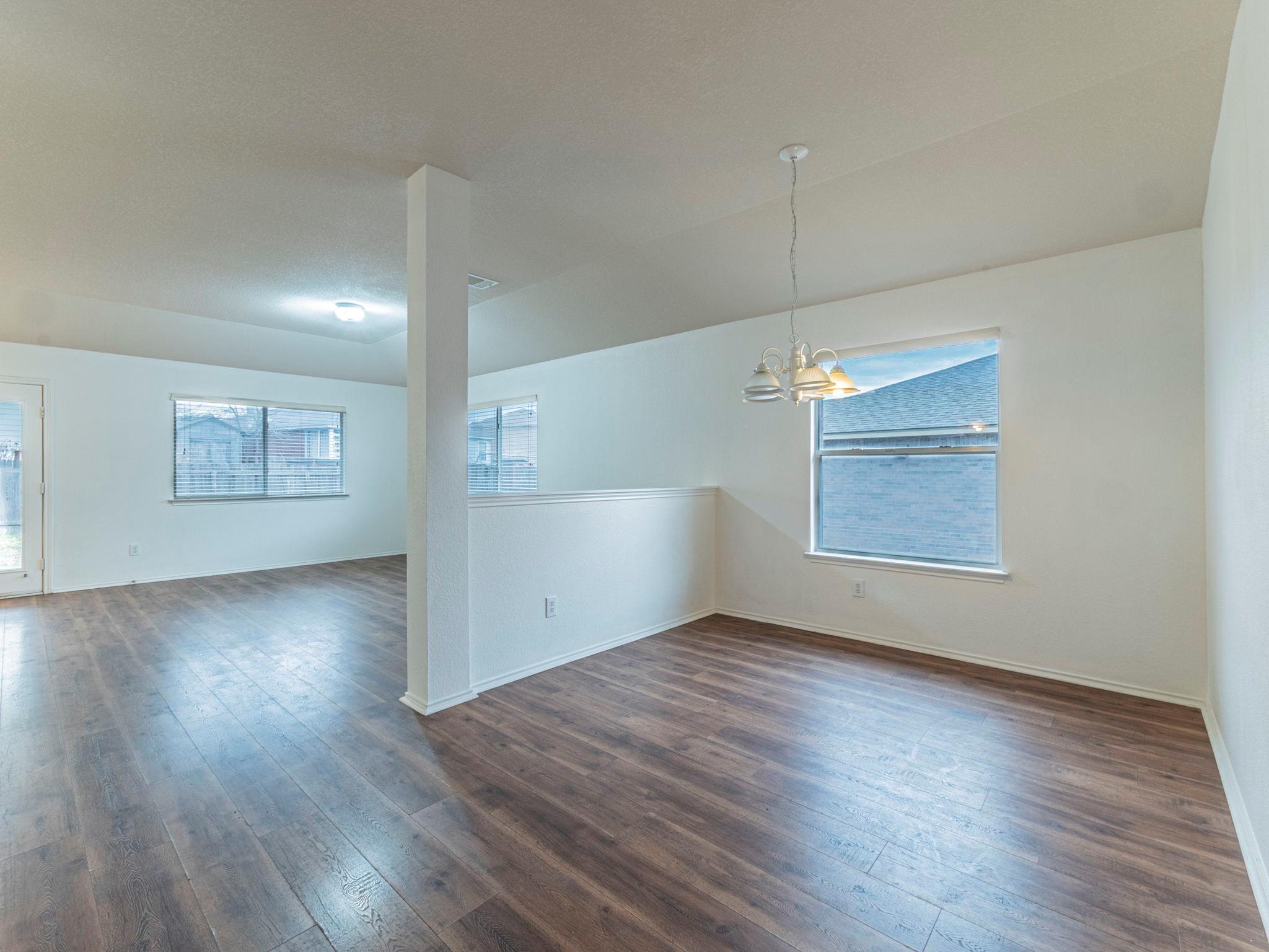 1119 Burgess Dr, Leander, TX 78641