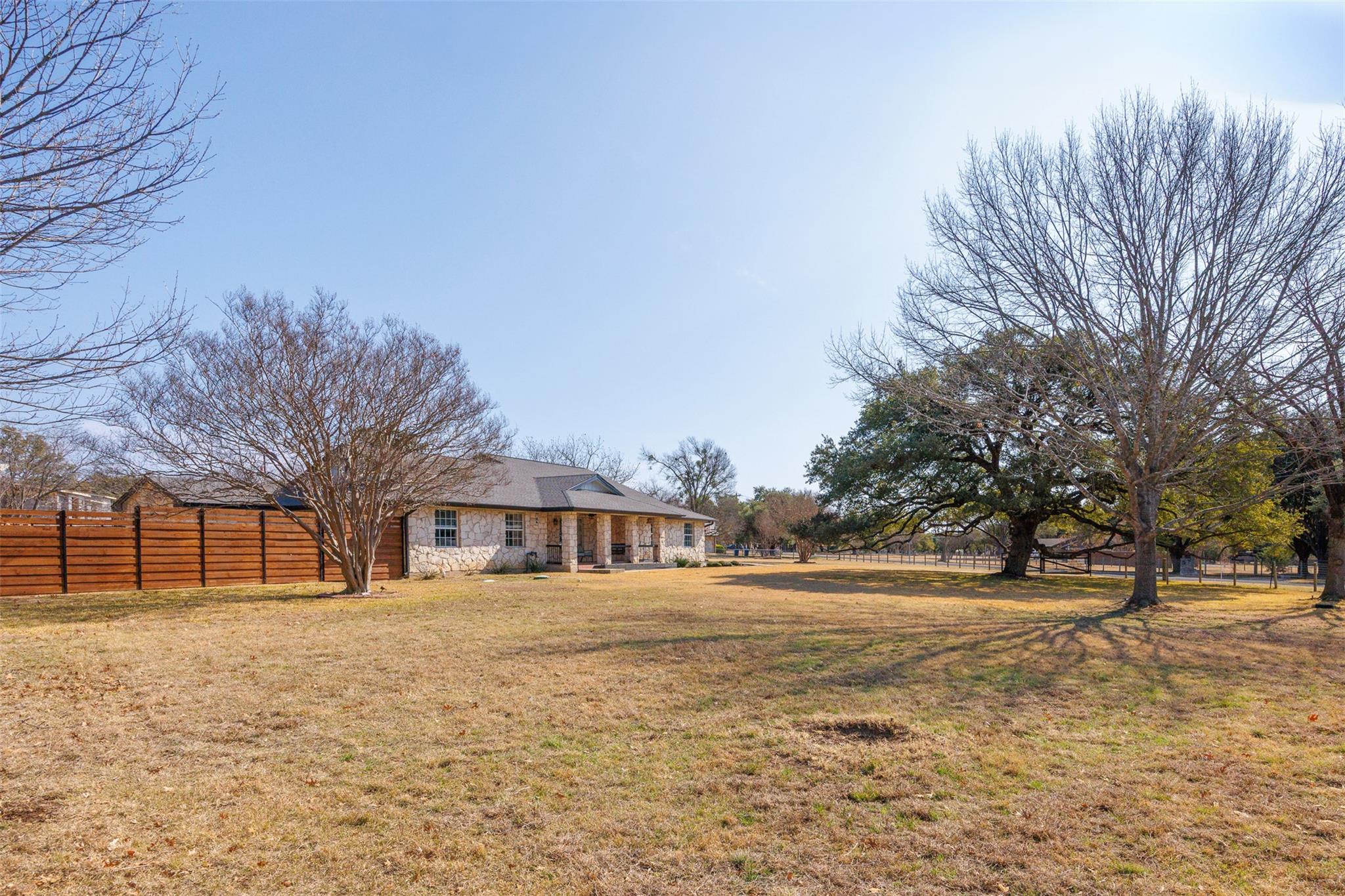 1607 Mayfield Dr, Round Rock, TX 78681