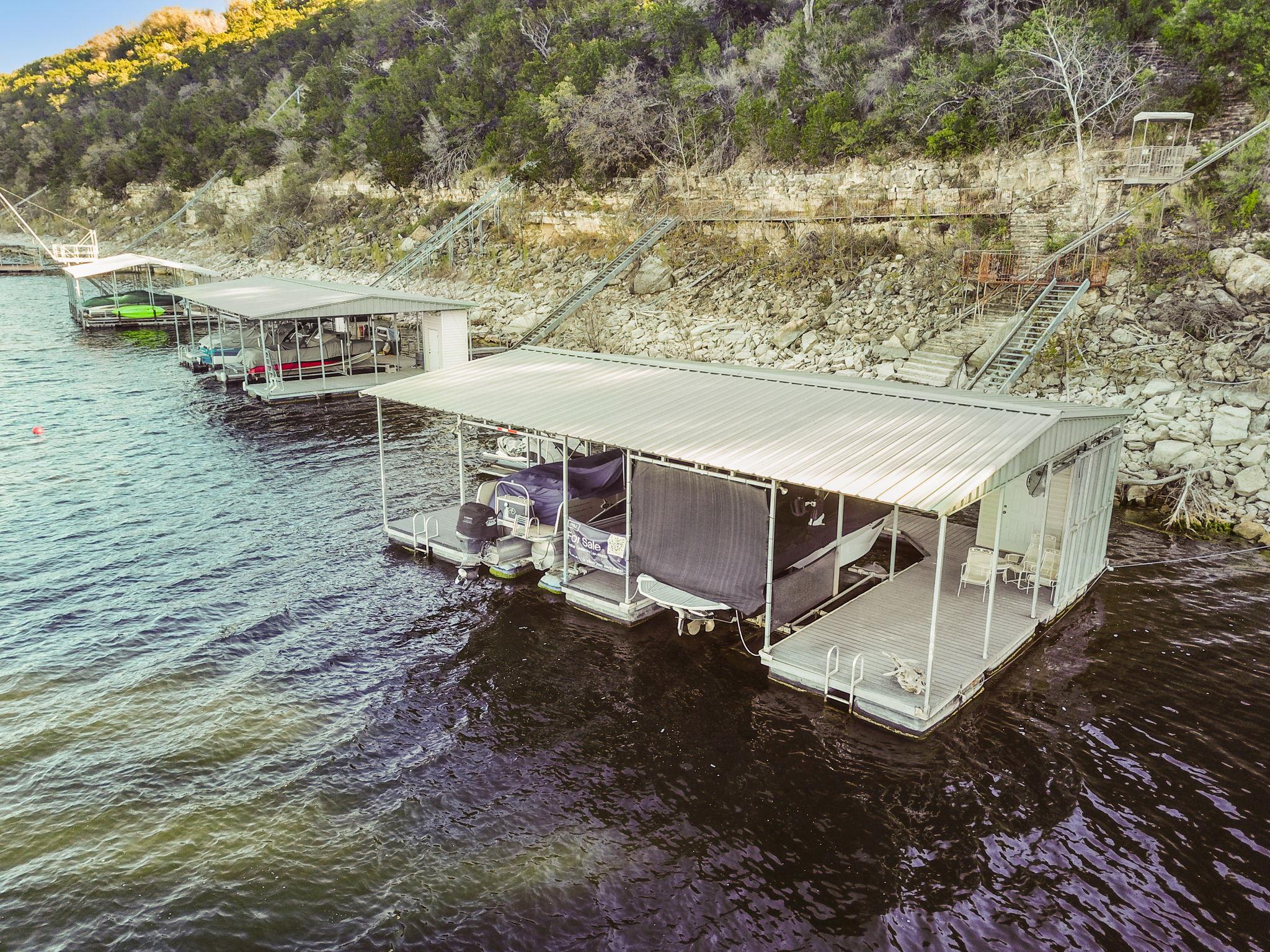 2804B Lohmans Ford Rd, Lago Vista, TX 78645