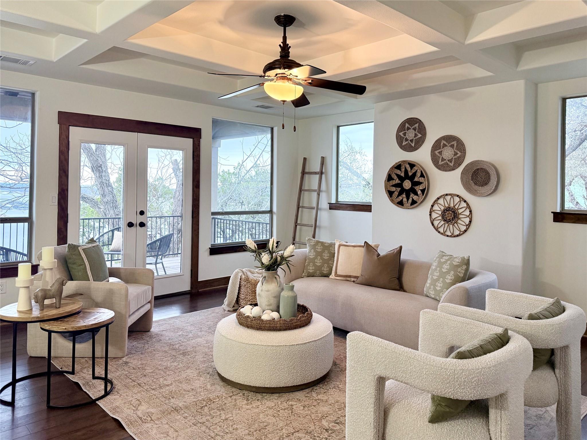 2804B Lohmans Ford Rd, Lago Vista, TX 78645