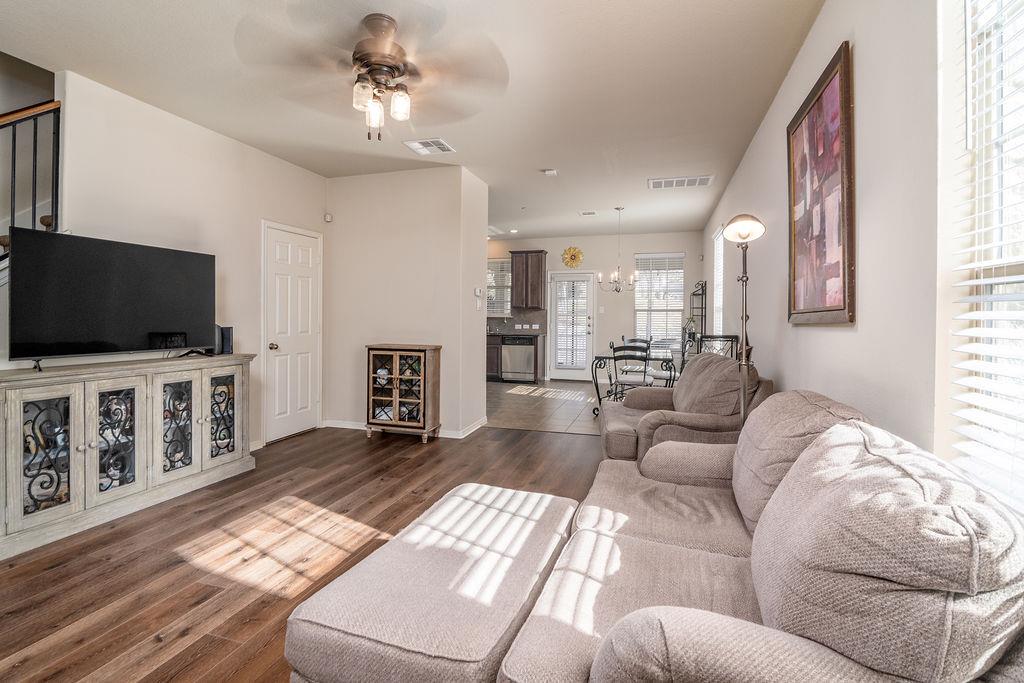 3101 Davis Ln # 8402, Austin, TX 78748