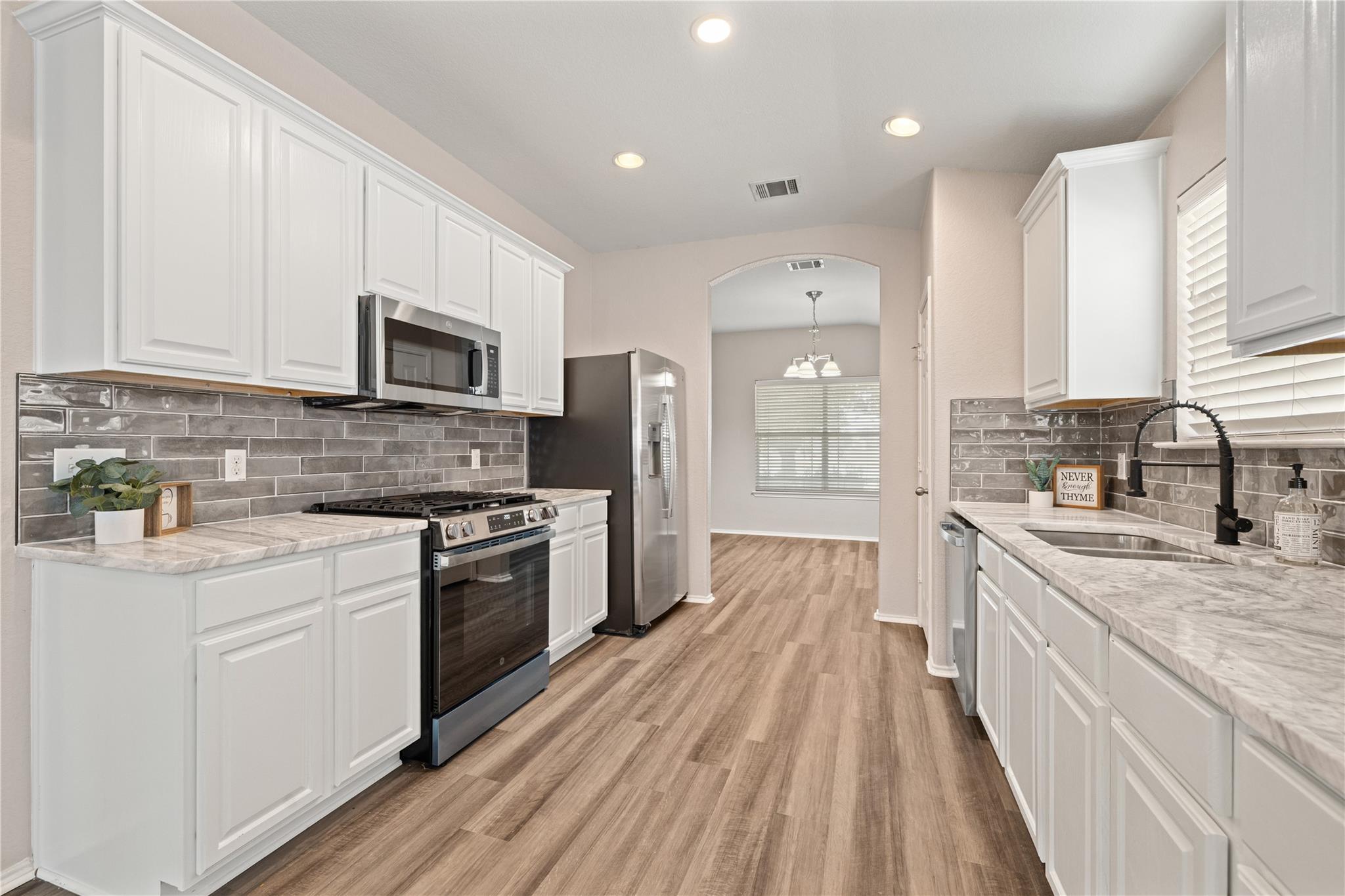 20105 Harrier Flight Trl, Pflugerville, TX 78660