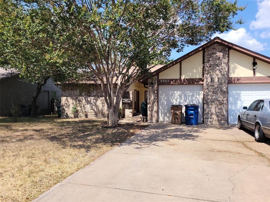8802 Piney Point Dr # B, Austin, TX 78729