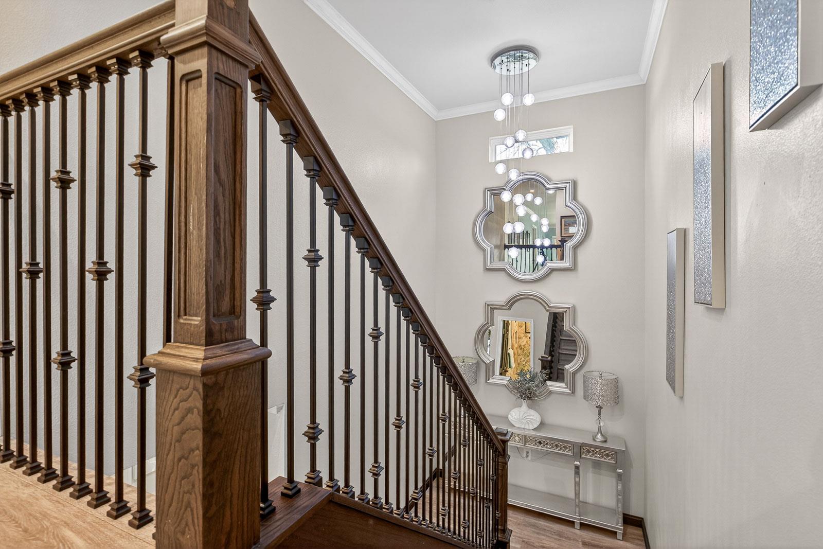 232 Lake Ridge Dr, Seguin, TX 78155