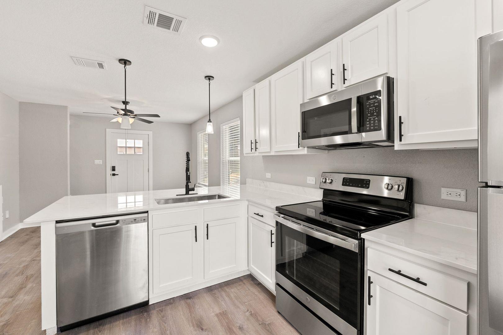 20 Tate Ln # 118, Round Rock, TX 78665