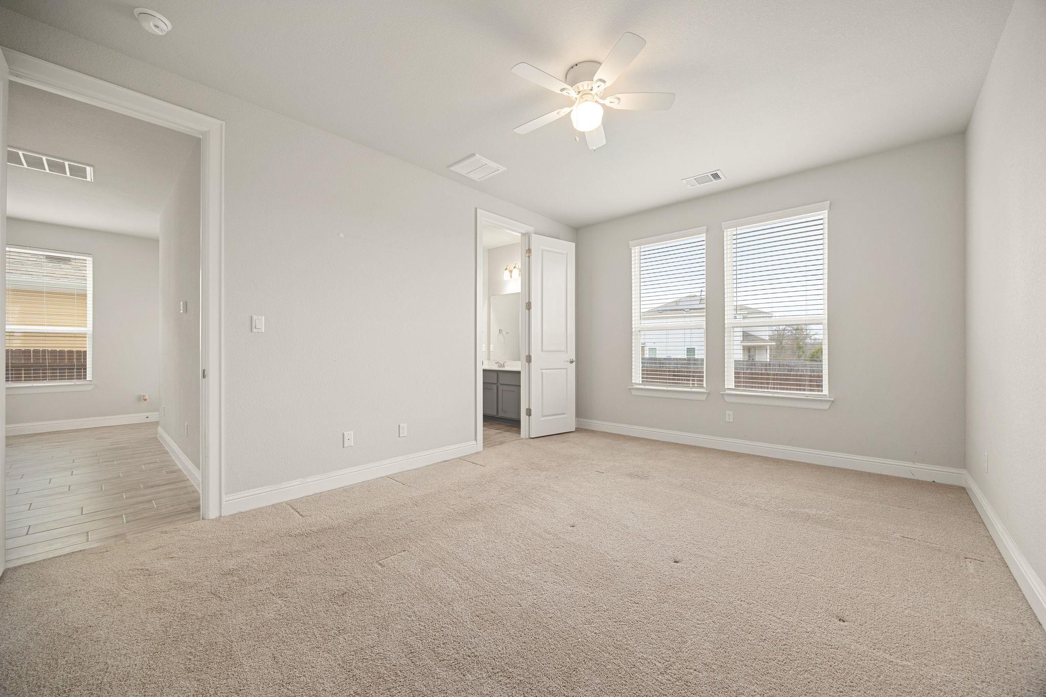 109 Riverhill Dr, Georgetown, TX 78628