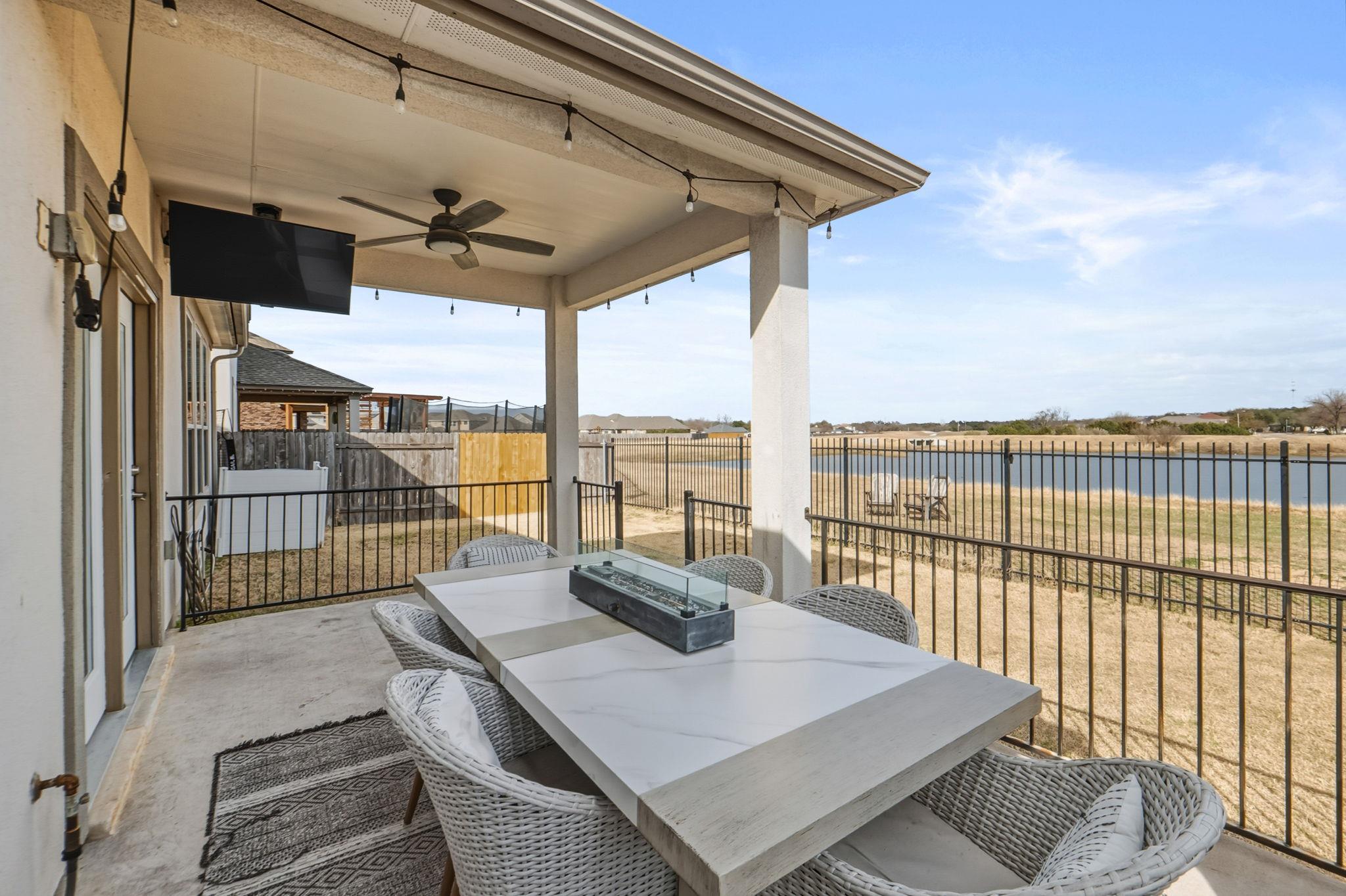 1408 Bovina Dr, Leander, TX 78641