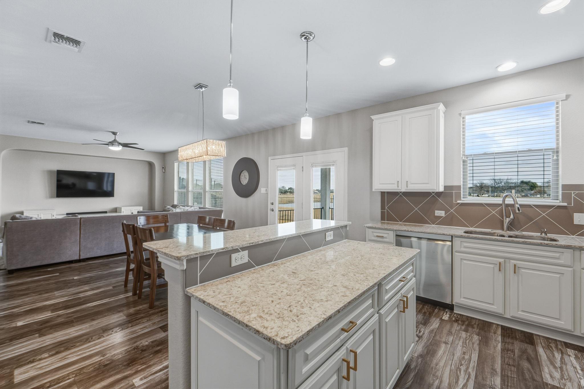 1408 Bovina Dr, Leander, TX 78641