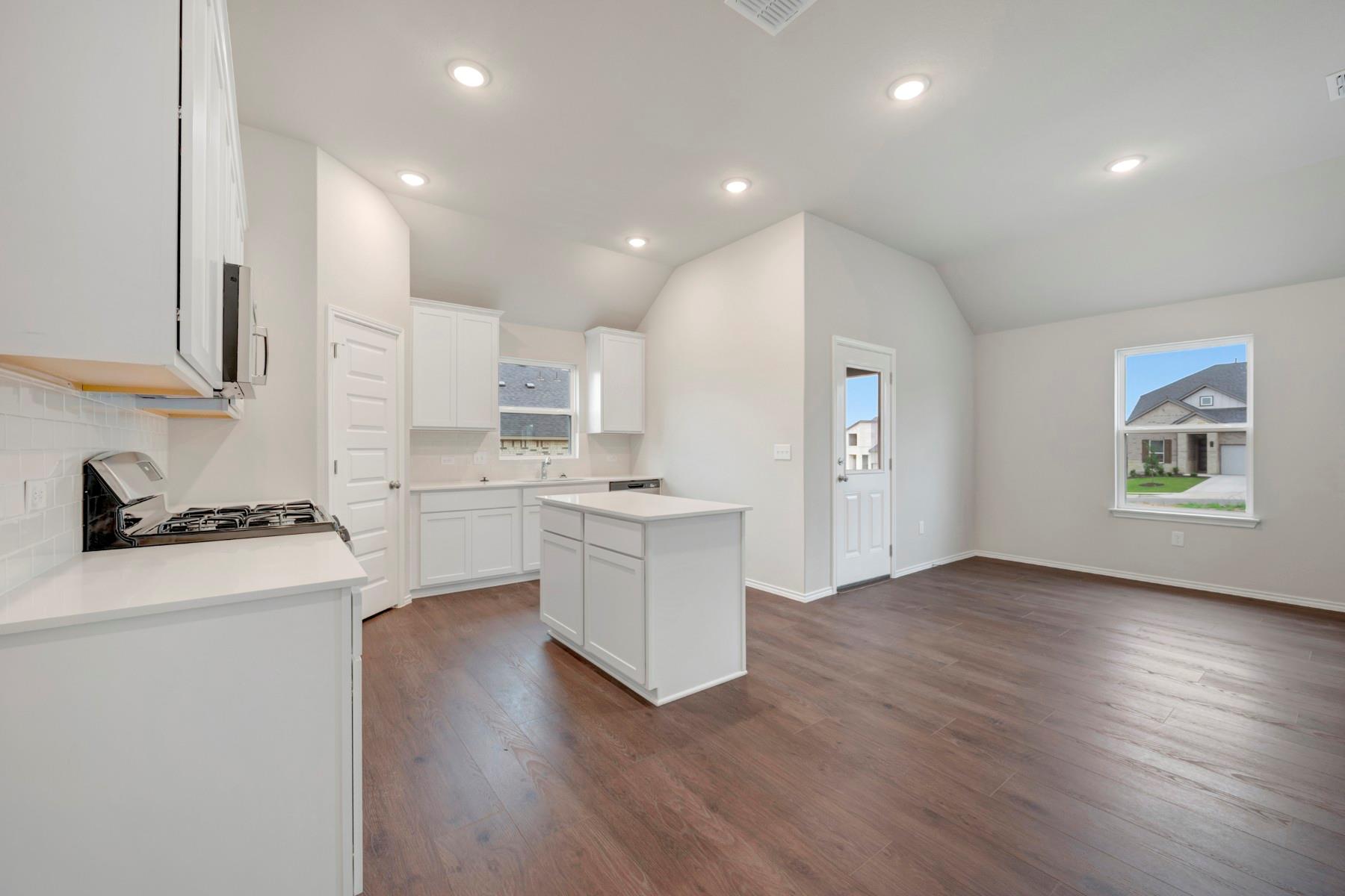 4512 Beacon Bay Dr, Austin, TX 78747