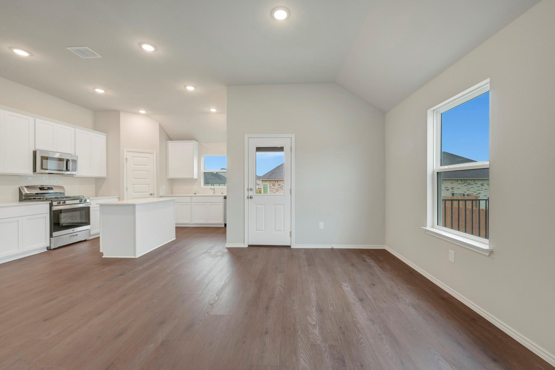 4512 Beacon Bay Dr, Austin, TX 78747