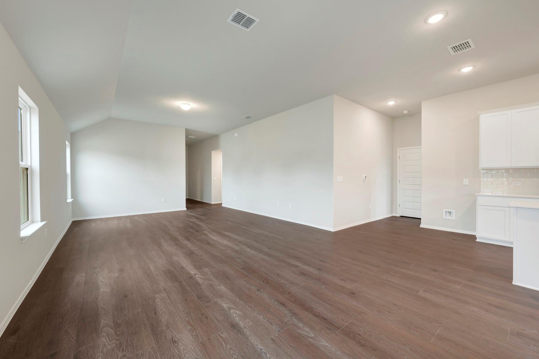 4512 Beacon Bay Dr, Austin, TX 78747