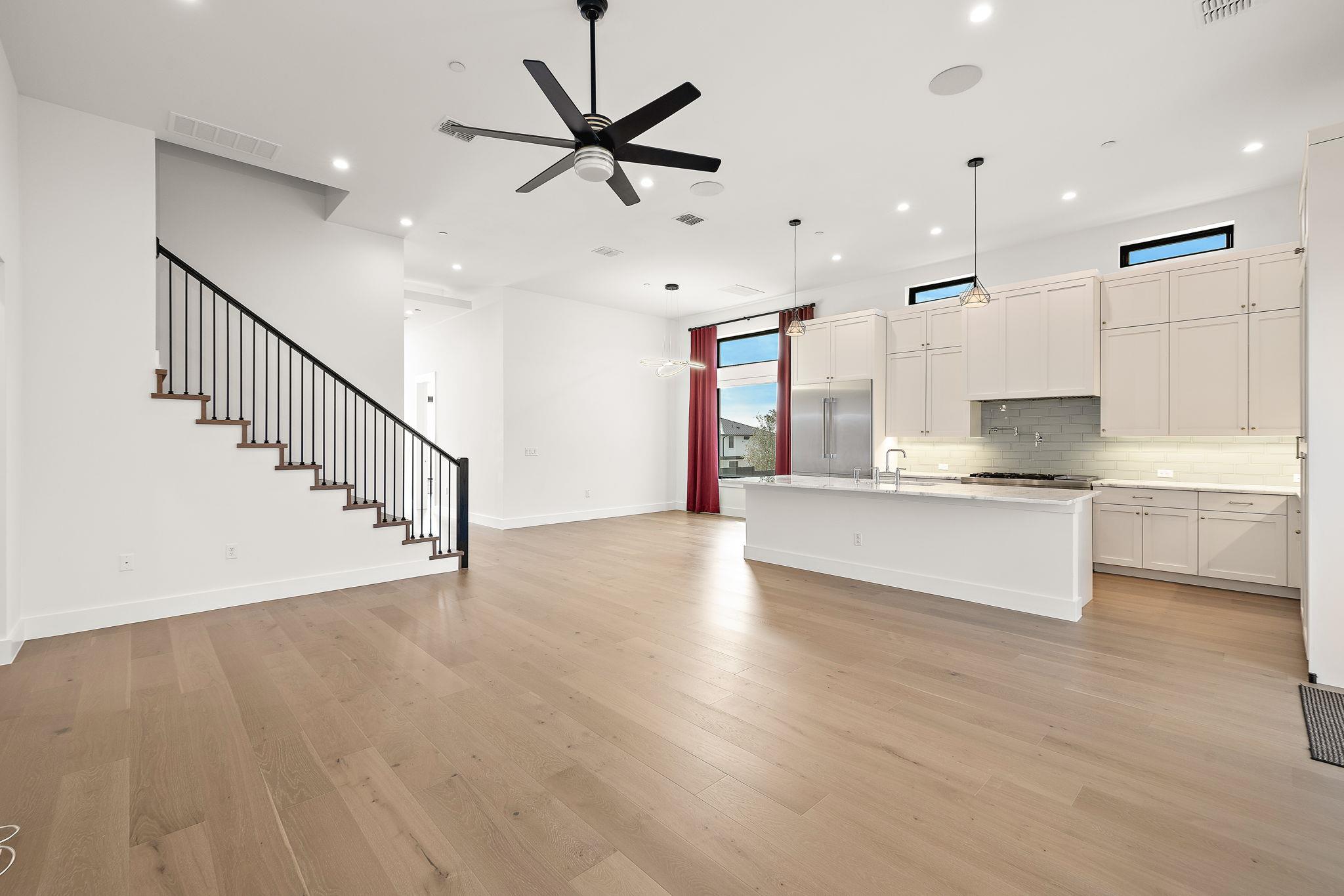 5900 Moondust Ln, Austin, TX 78730