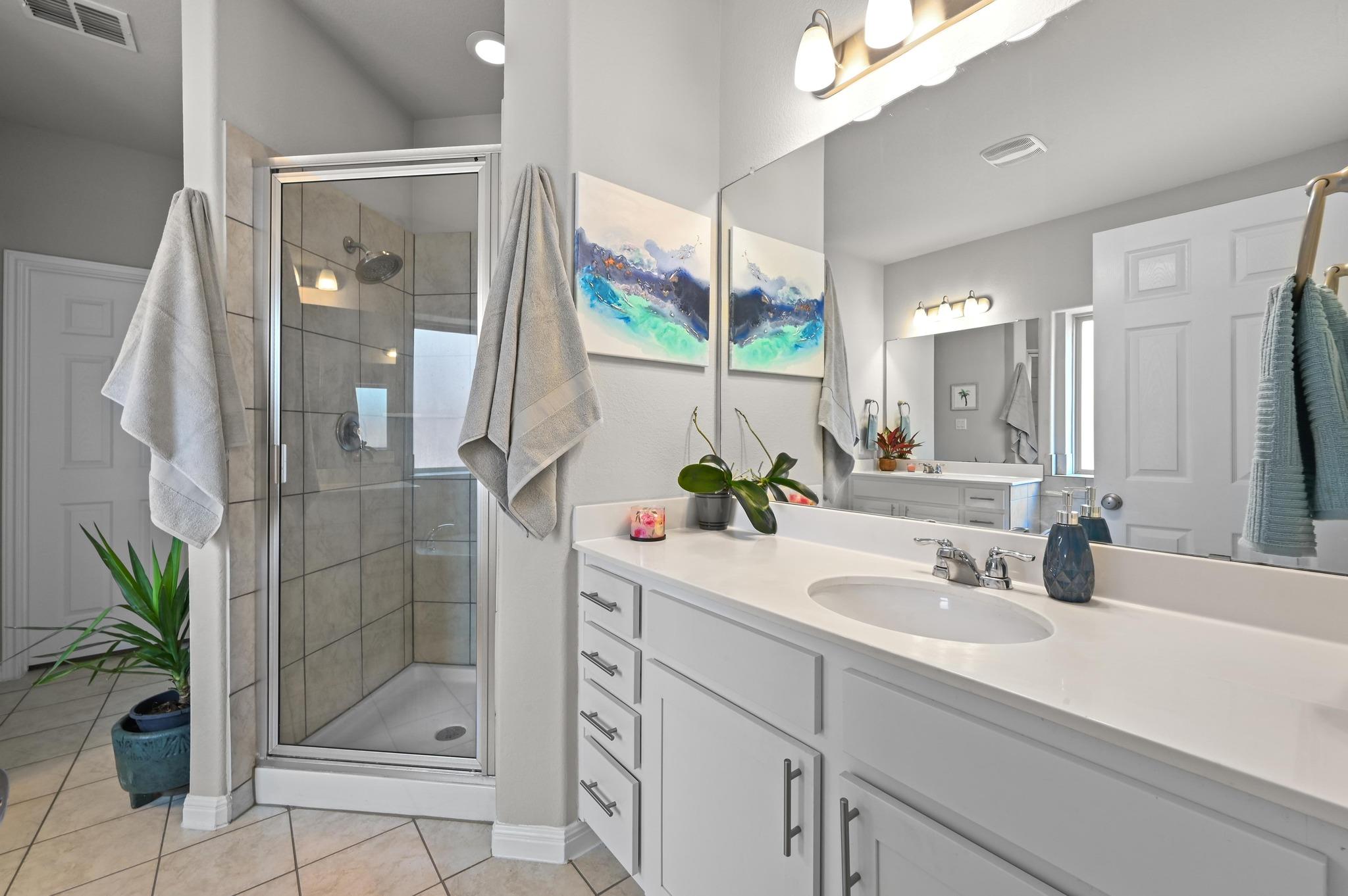 13536 Larrys Ln, Manchaca, TX 78652