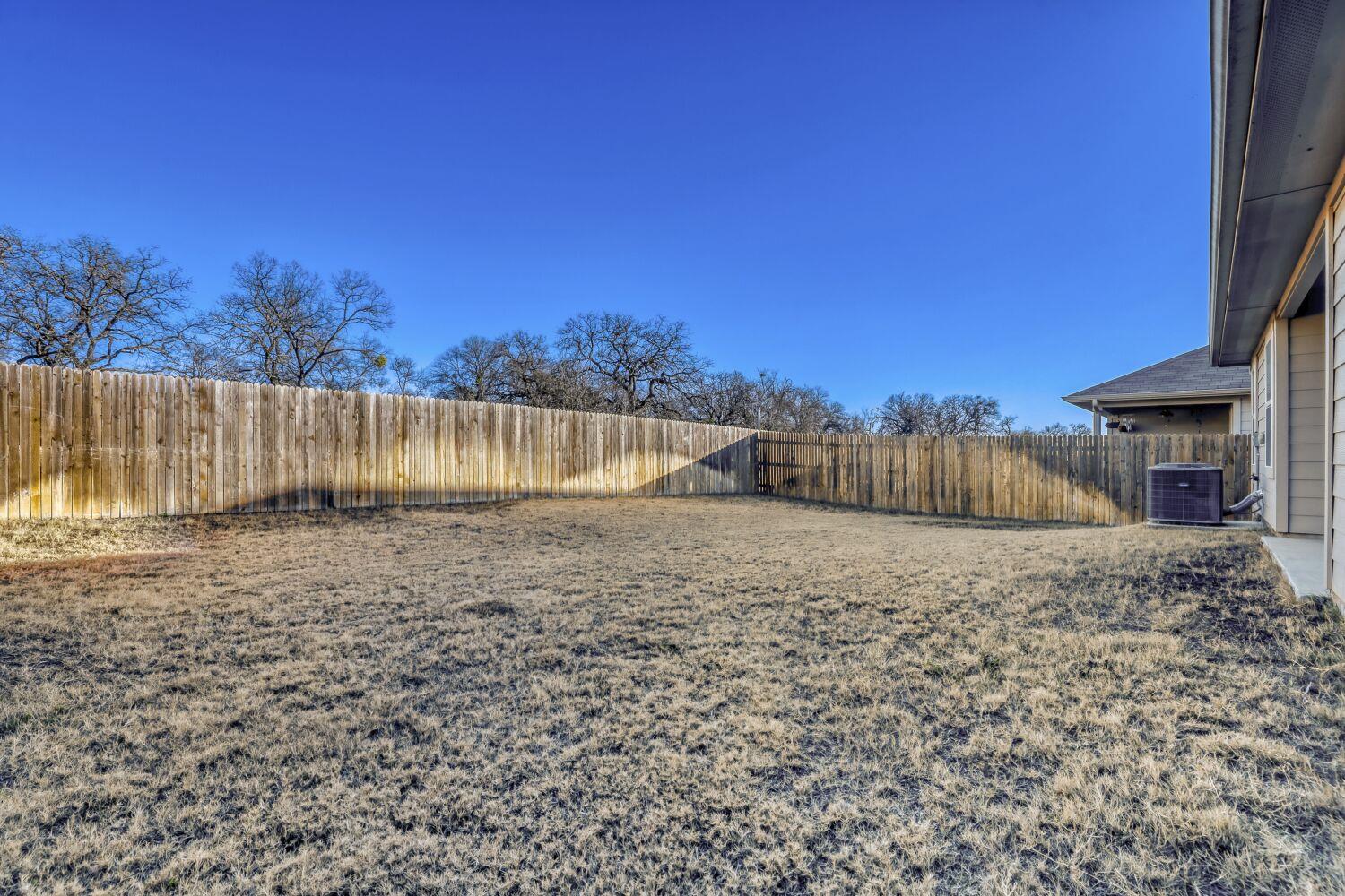 6109 Brocade Dr, Austin, TX 78724