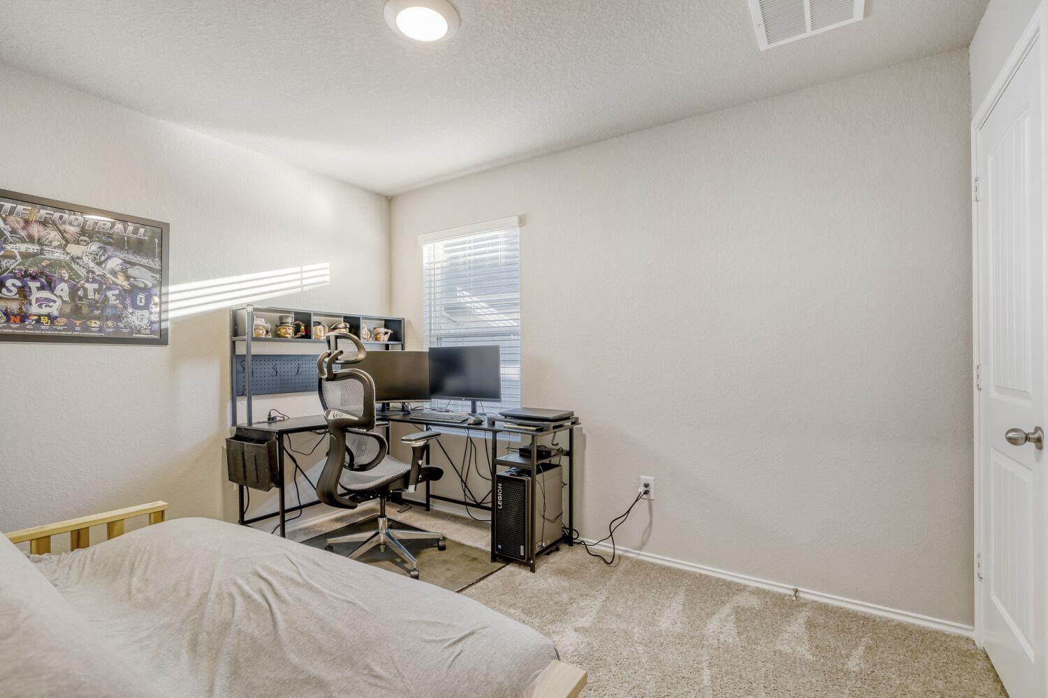 6109 Brocade Dr, Austin, TX 78724