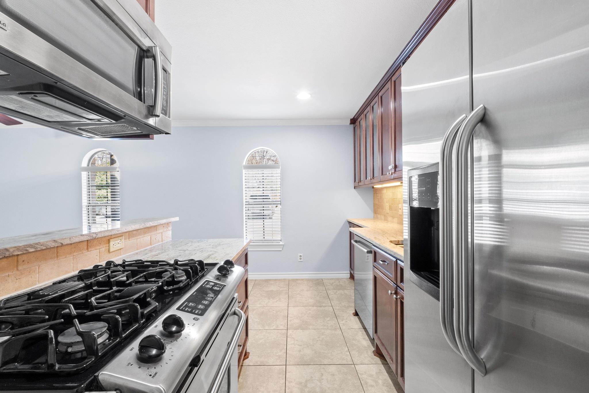 407 E 45th St # 108, Austin, TX 78751