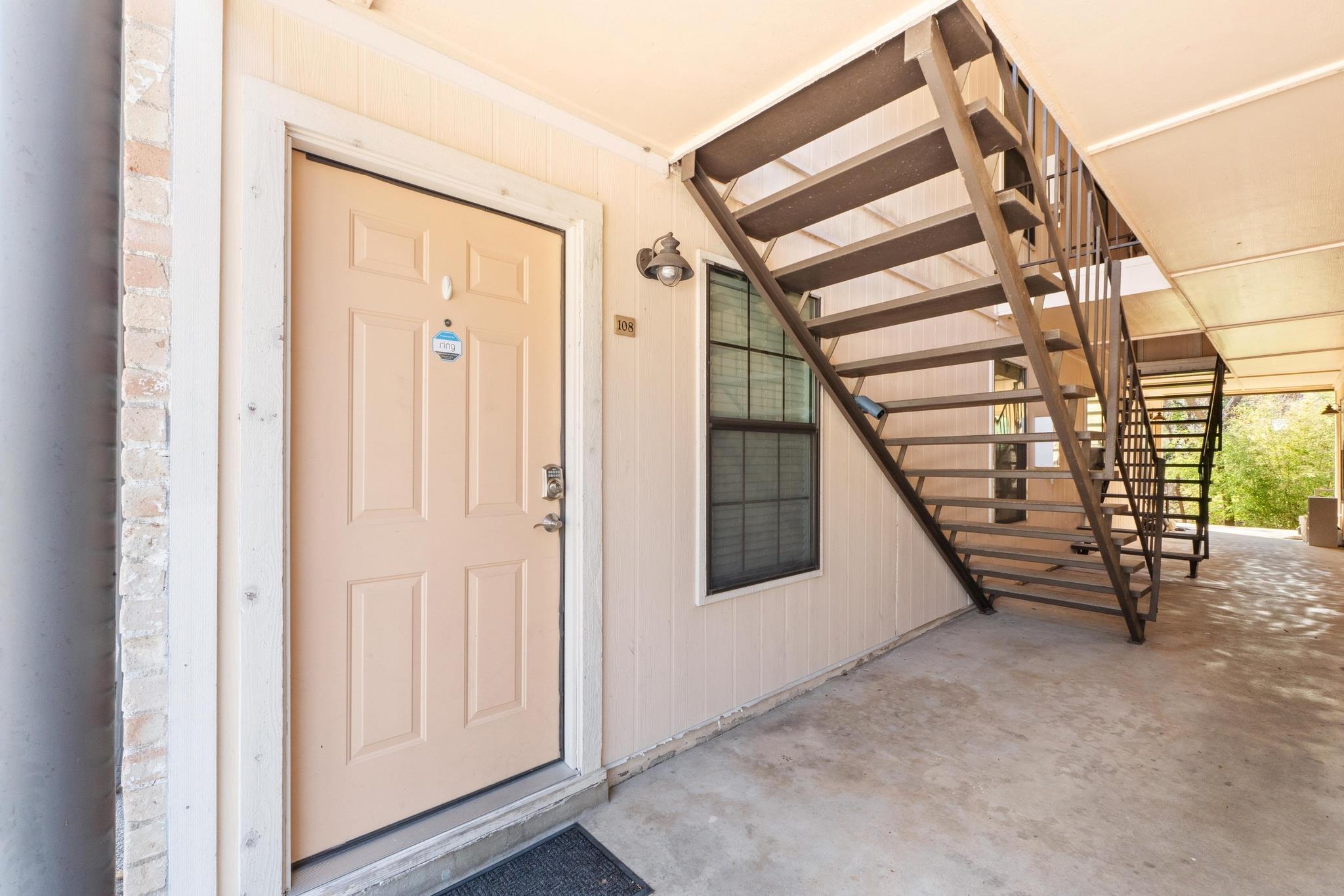 407 E 45th St # 108, Austin, TX 78751