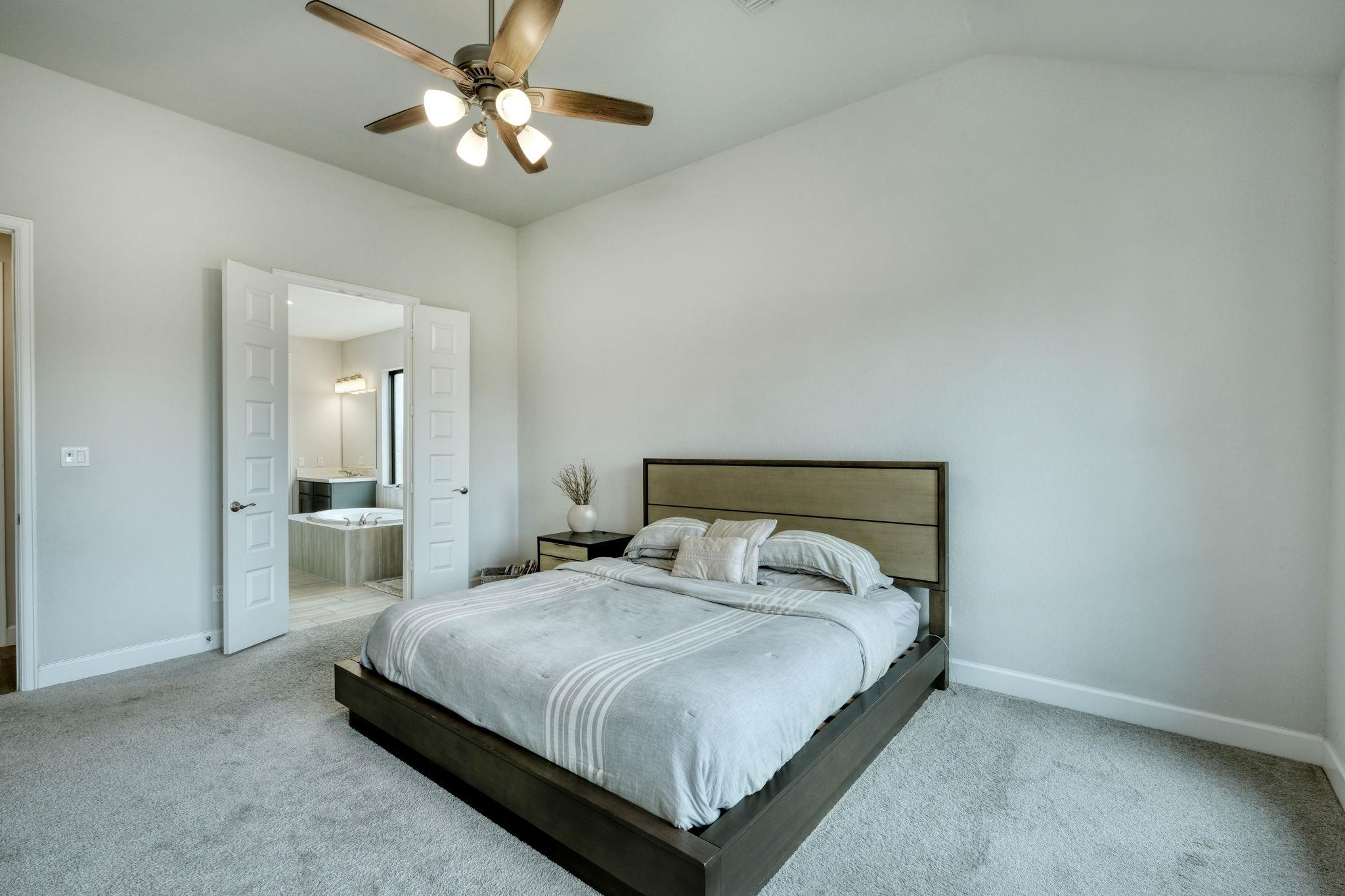 1401 Mulberry Oak Ln Ln, Georgetown, TX 78628