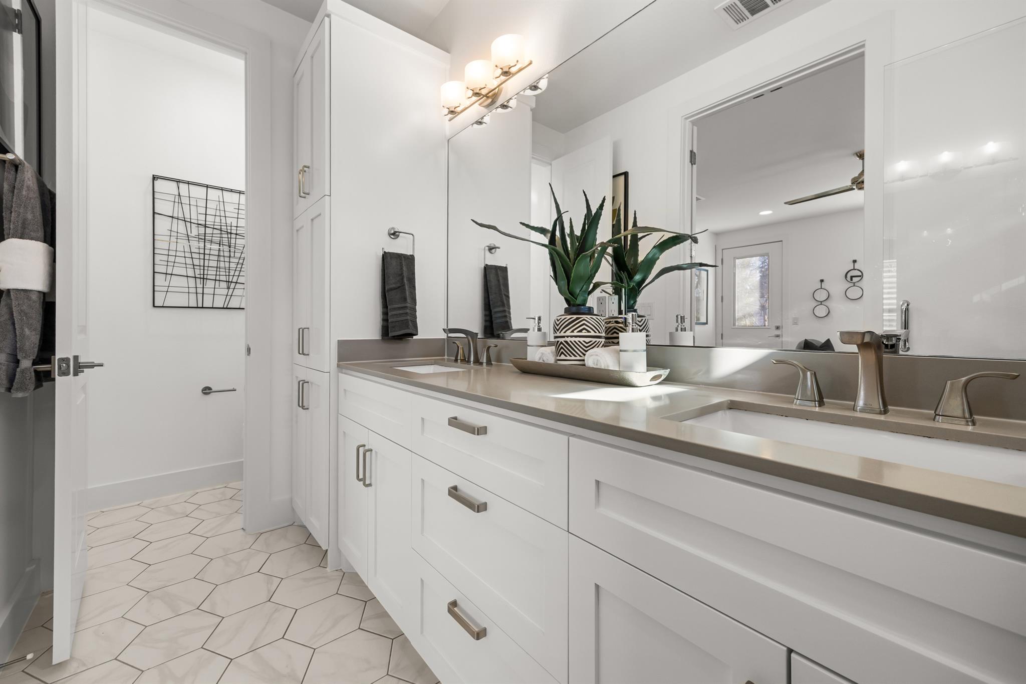 2605 Hidalgo St # 1, Austin, TX 78702