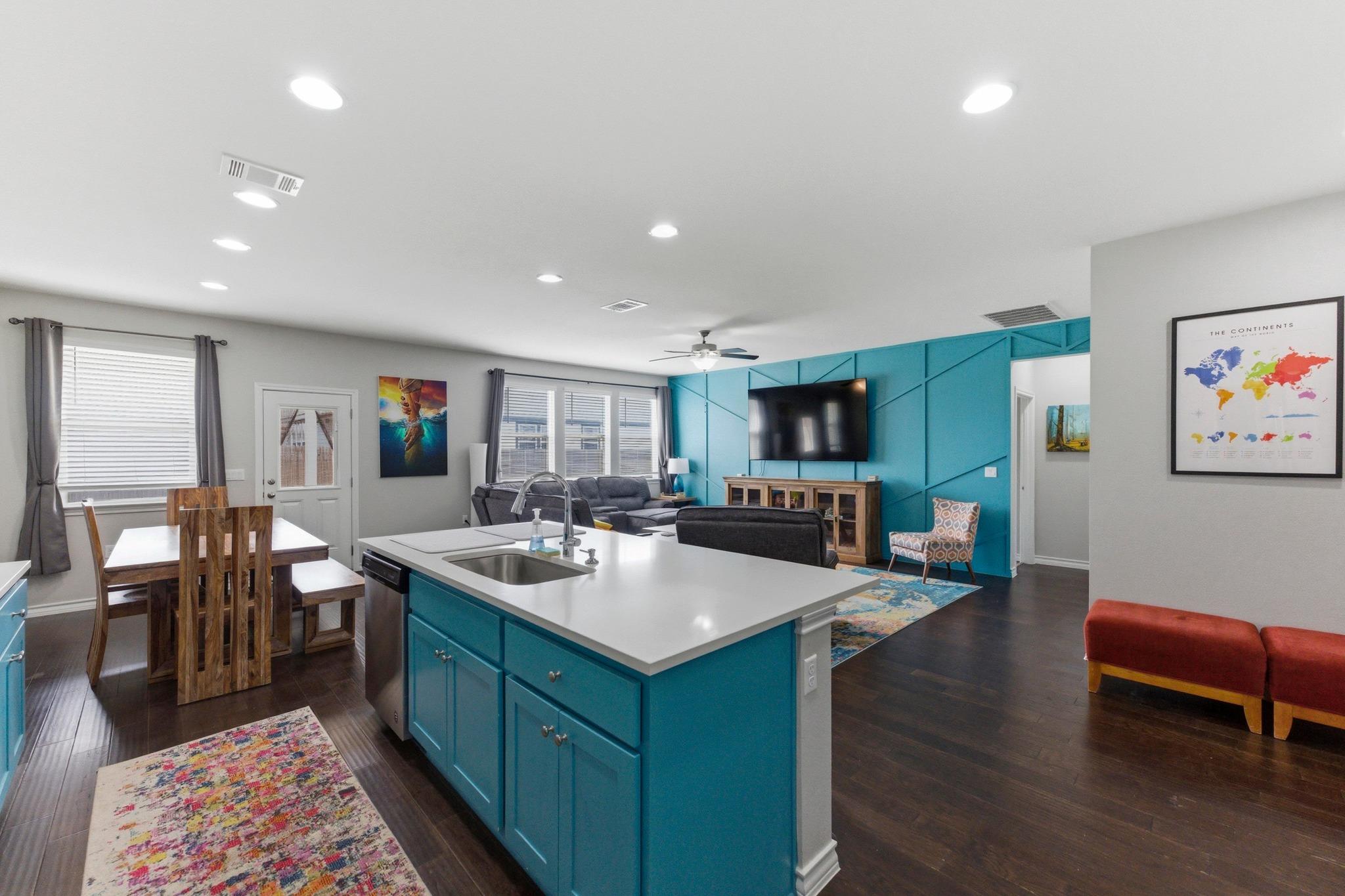 2009 Los Olivios Way, Austin, TX 78725