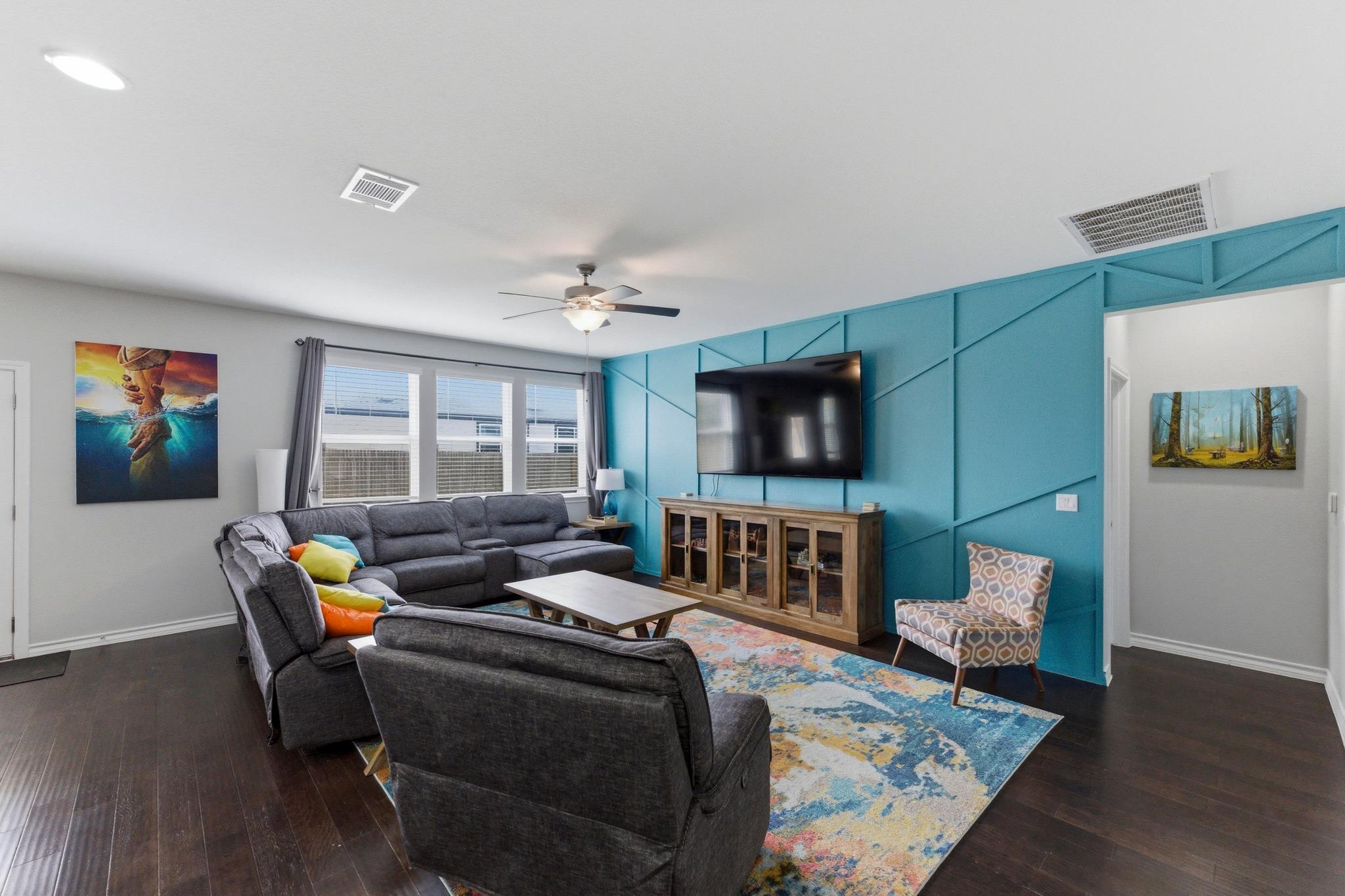 2009 Los Olivios Way, Austin, TX 78725