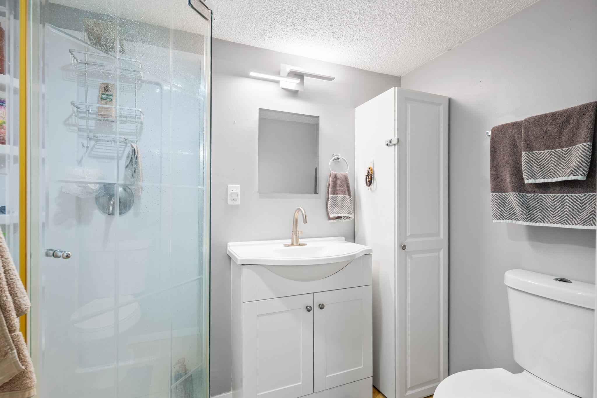 310 Eagles Nest Dr, Wimberley, TX 78676