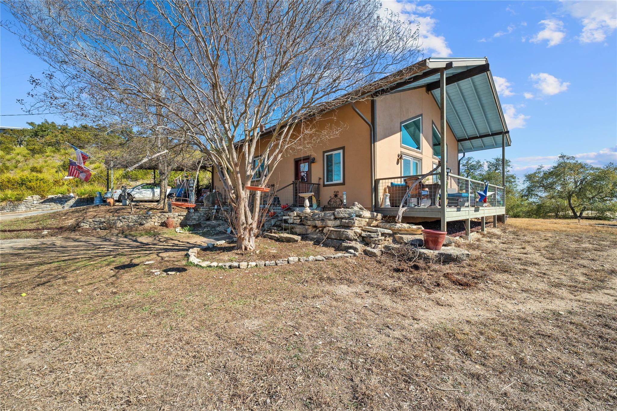 310 Eagles Nest Dr, Wimberley, TX 78676
