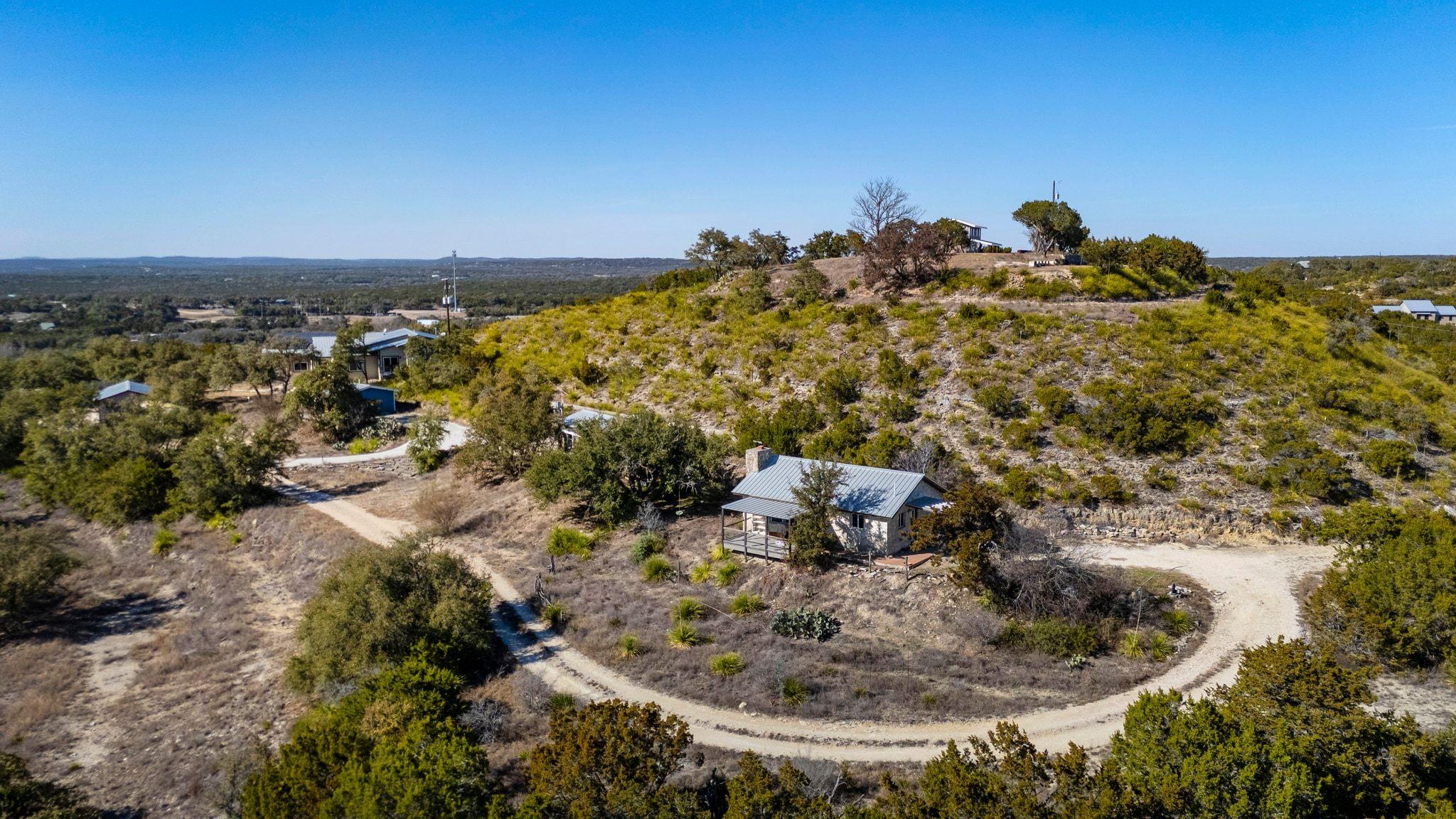 310 Eagles Nest Dr, Wimberley, TX 78676