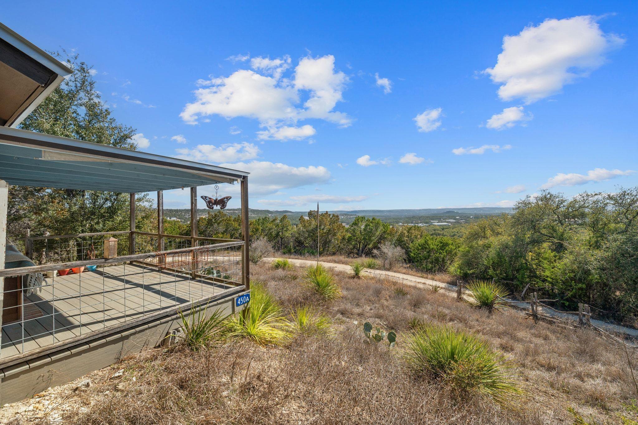 310 Eagles Nest Dr, Wimberley, TX 78676