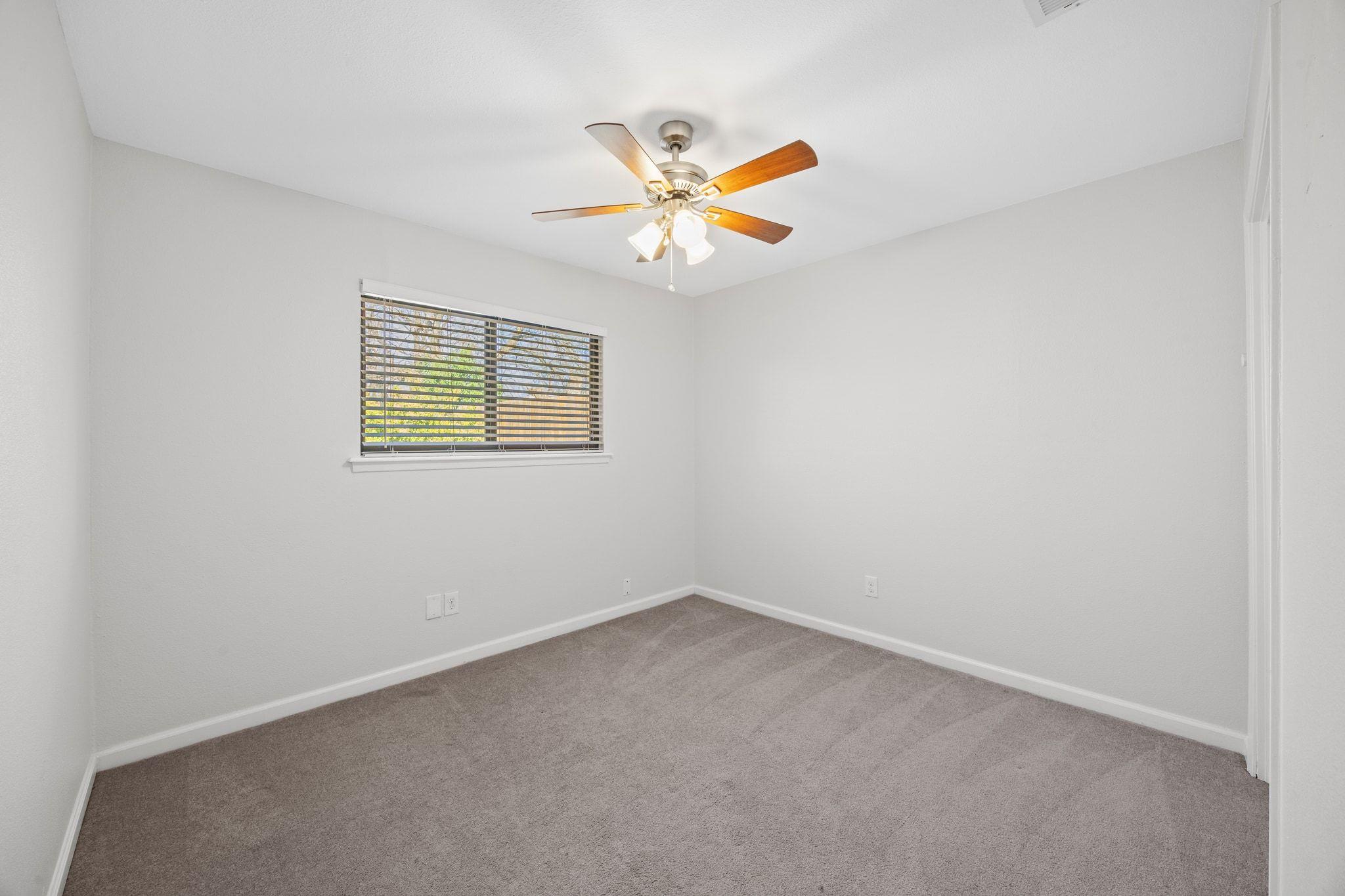 5704 Whitebrook Dr, Austin, TX 78724