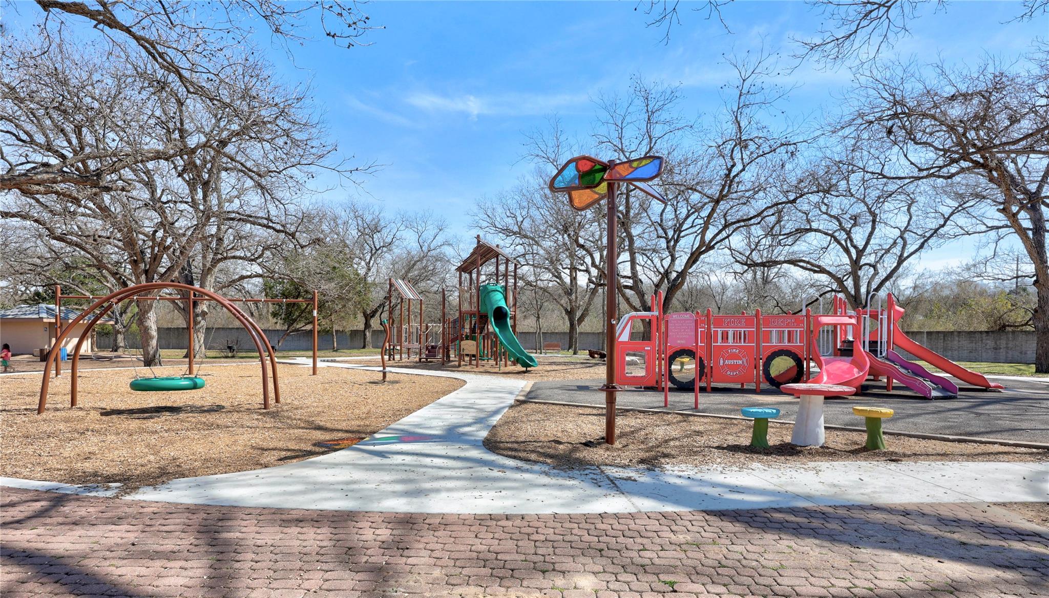 5704 Whitebrook Dr, Austin, TX 78724