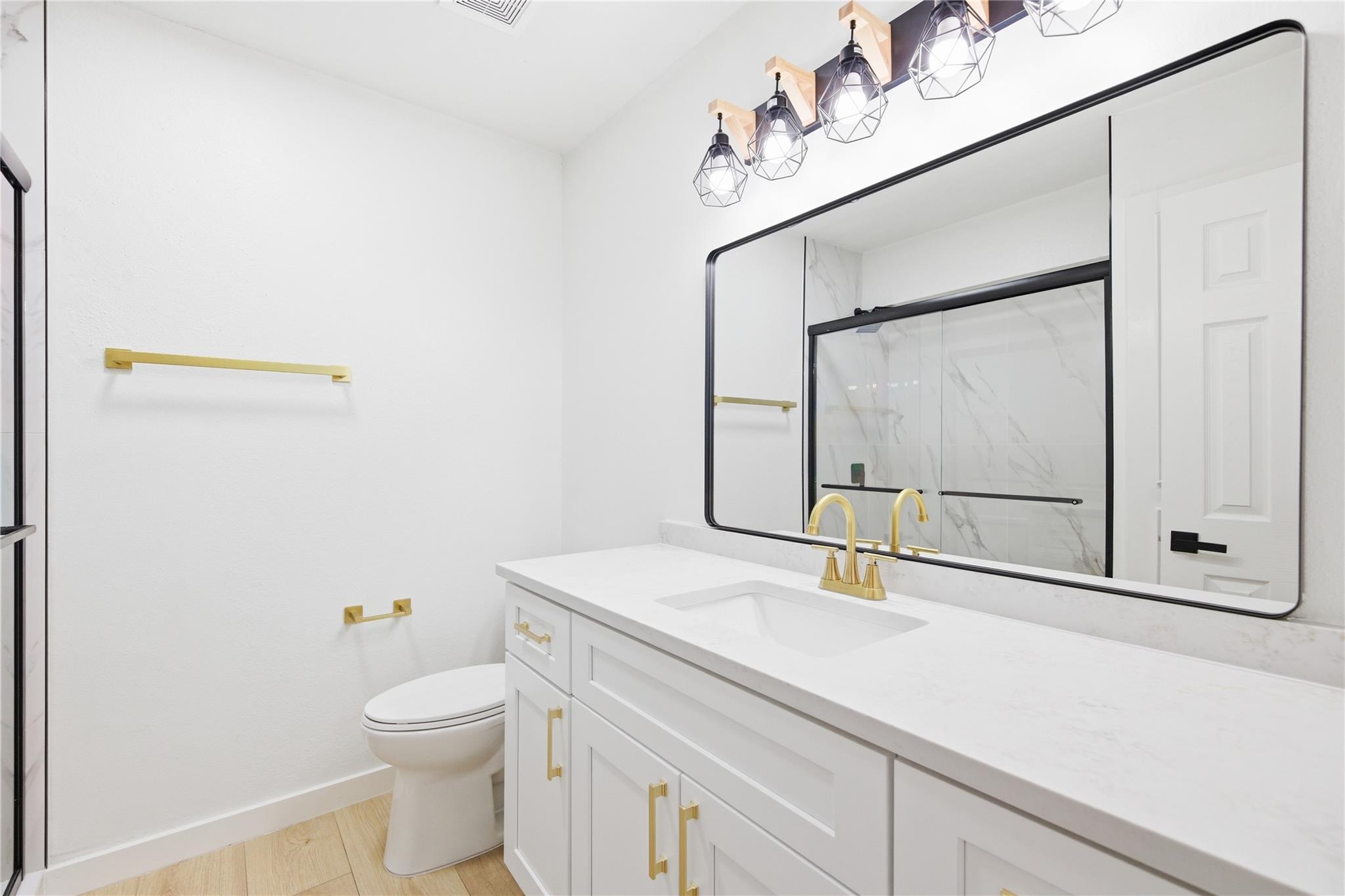 600 County Glen St, Leander, TX 78641