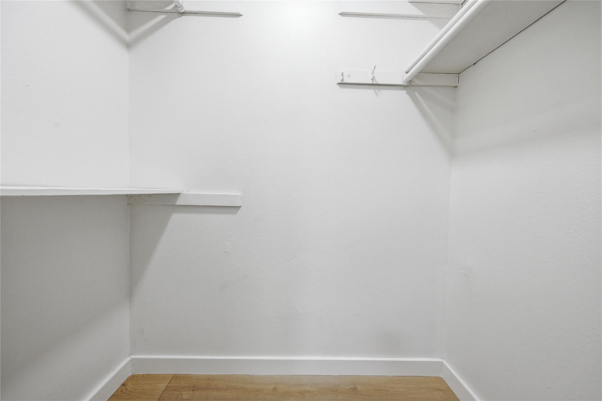 600 County Glen St, Leander, TX 78641