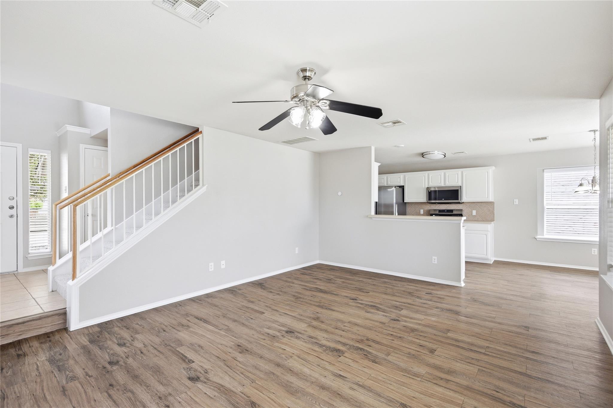 3778 Castle Rock Dr, Round Rock, TX 78681