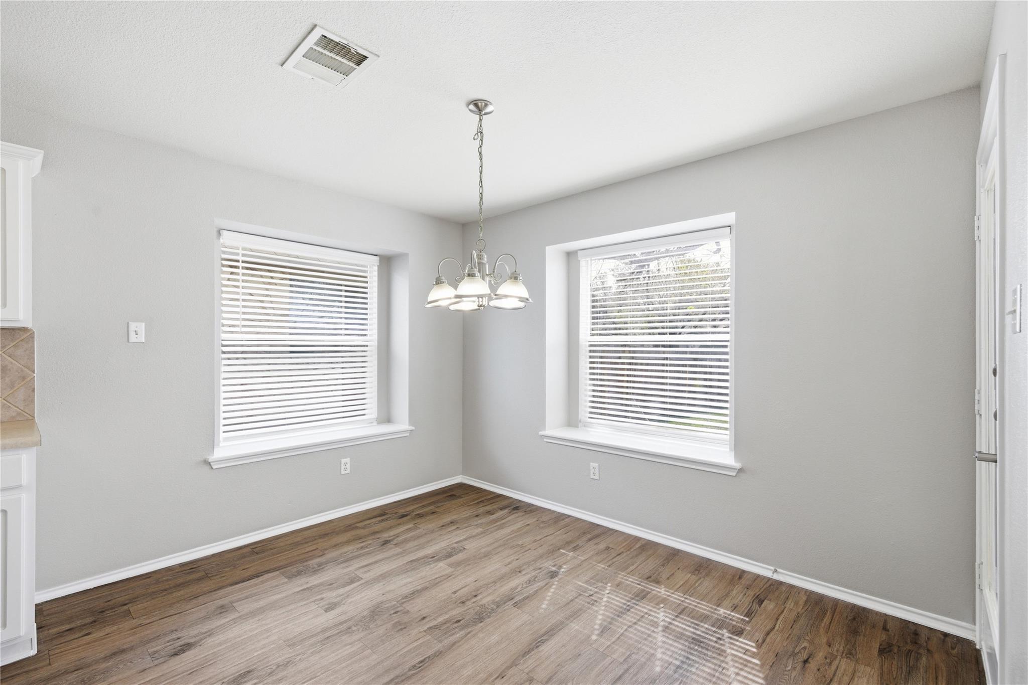 3778 Castle Rock Dr, Round Rock, TX 78681