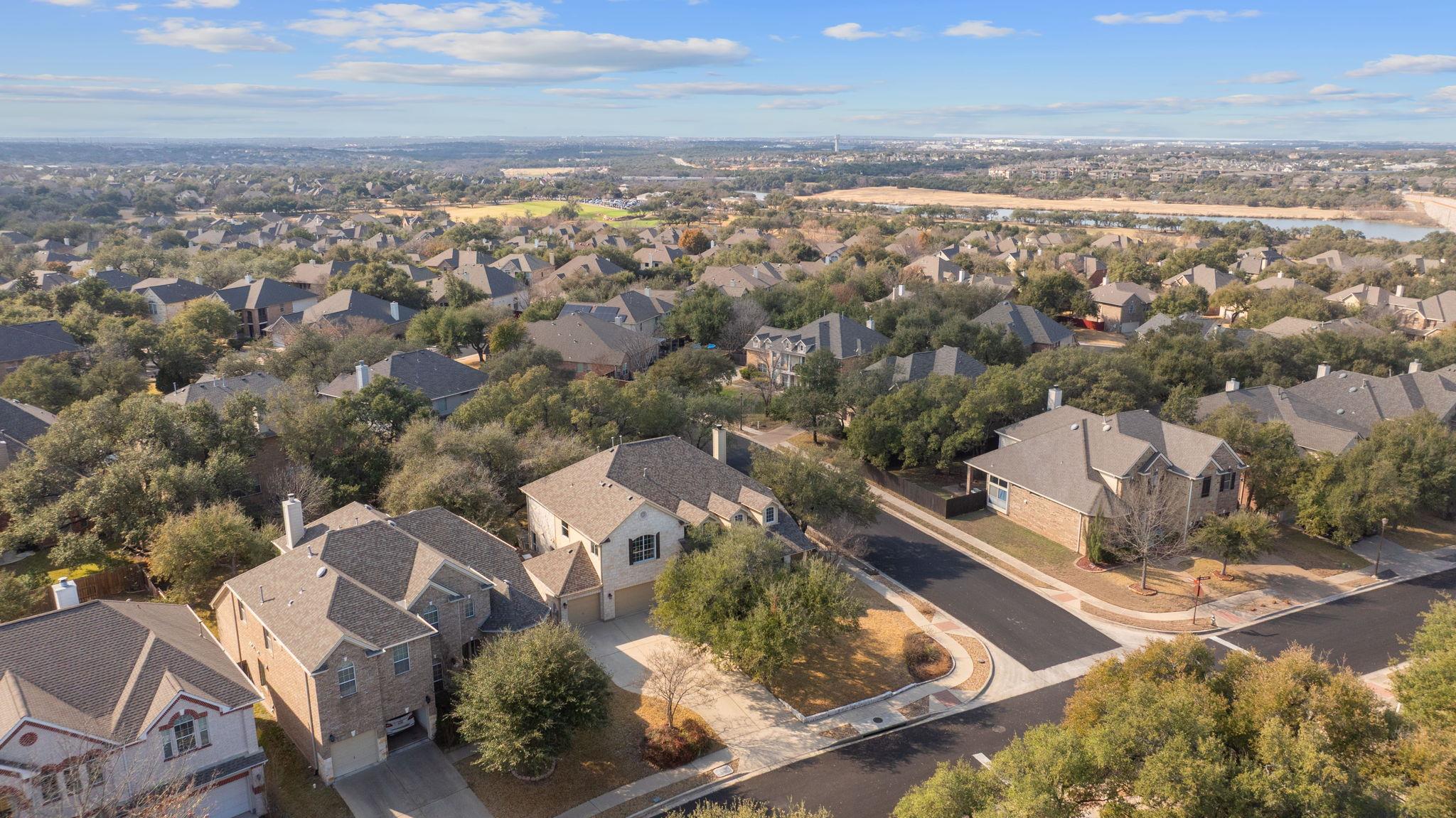 9916 Royal New Kent Dr, Austin, TX 78717