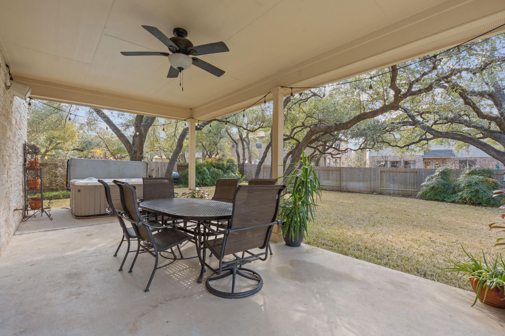 9916 Royal New Kent Dr, Austin, TX 78717