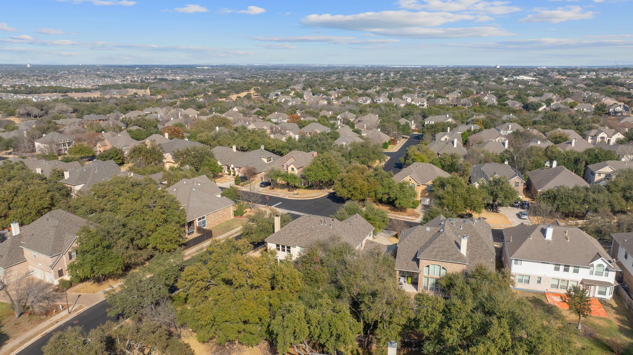 9916 Royal New Kent Dr, Austin, TX 78717