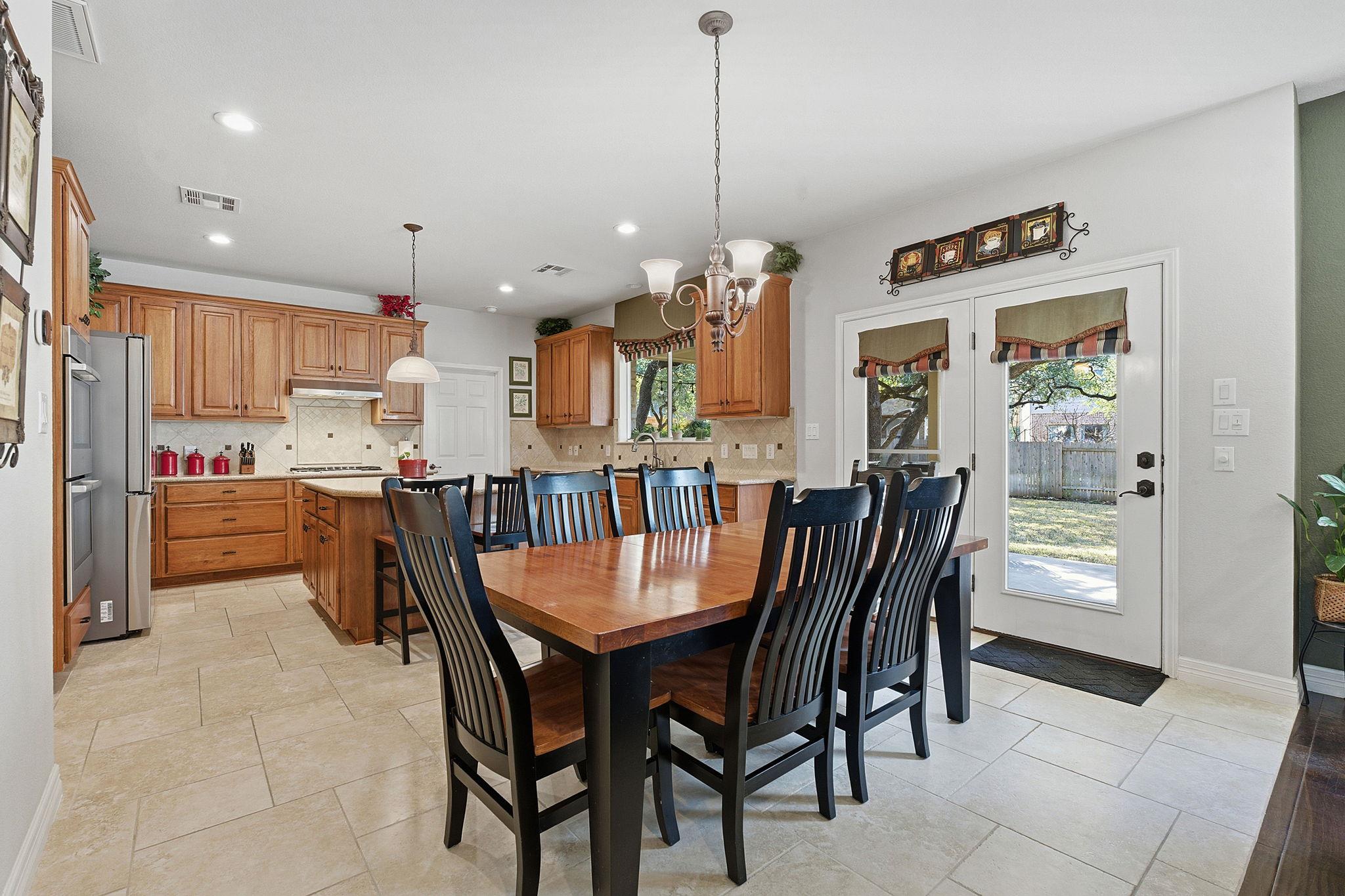 9916 Royal New Kent Dr, Austin, TX 78717