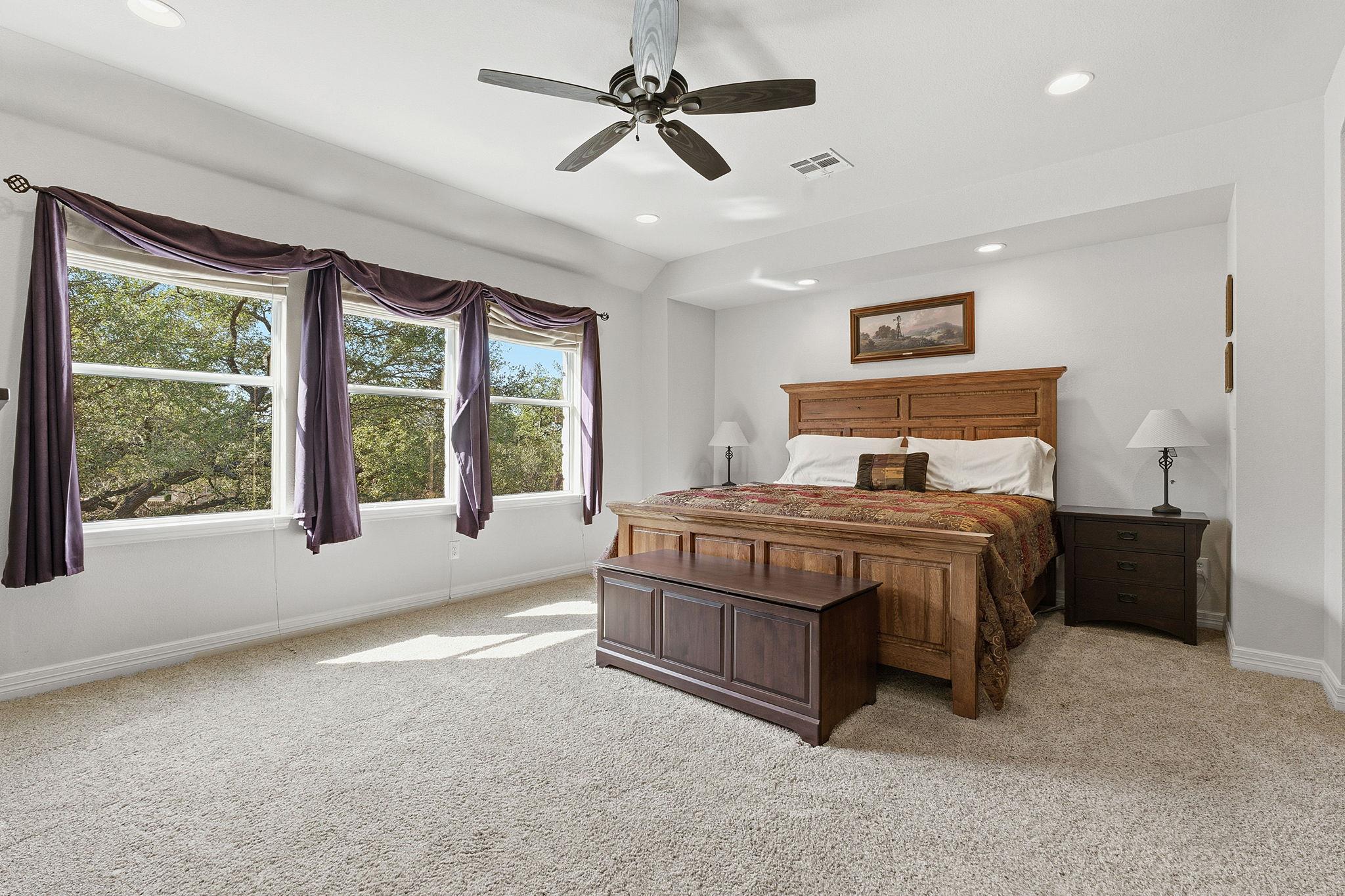 9916 Royal New Kent Dr, Austin, TX 78717