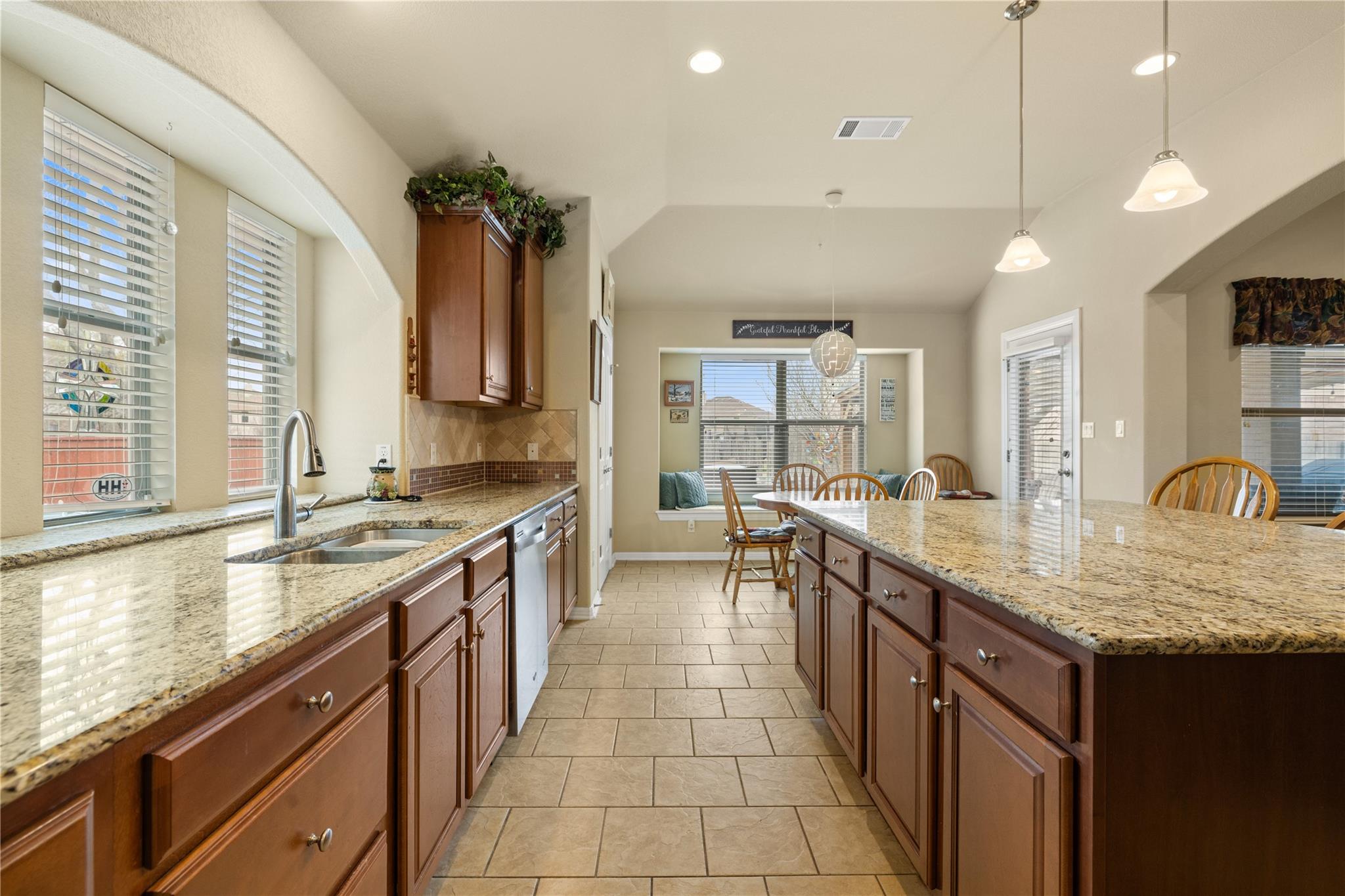 19500 Cheyenne Valley Dr, Round Rock, TX 78664