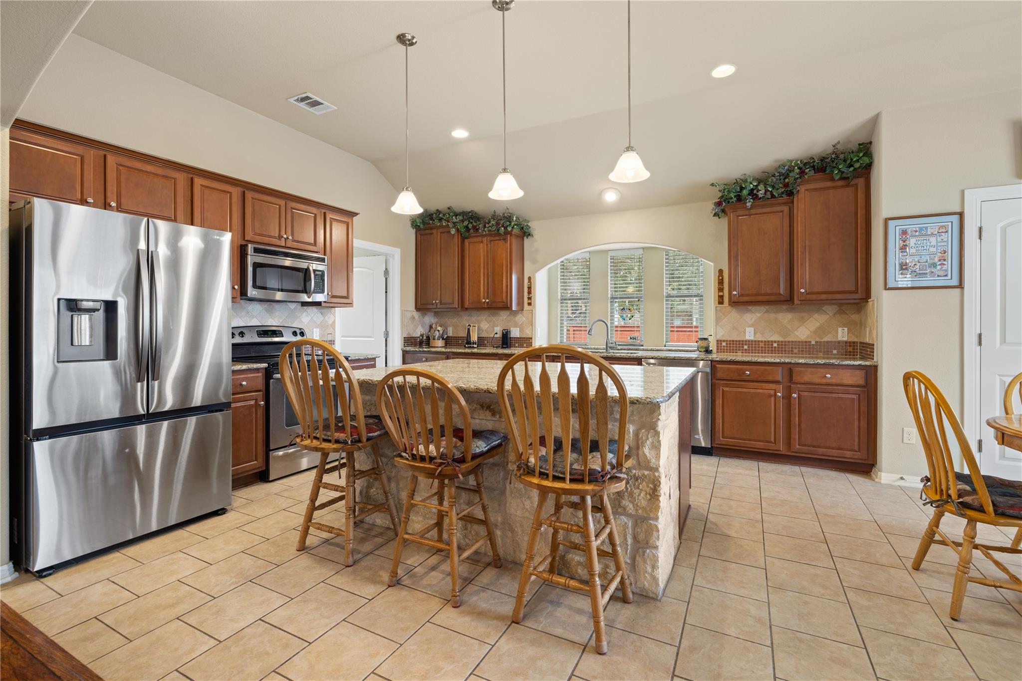 19500 Cheyenne Valley Dr, Round Rock, TX 78664