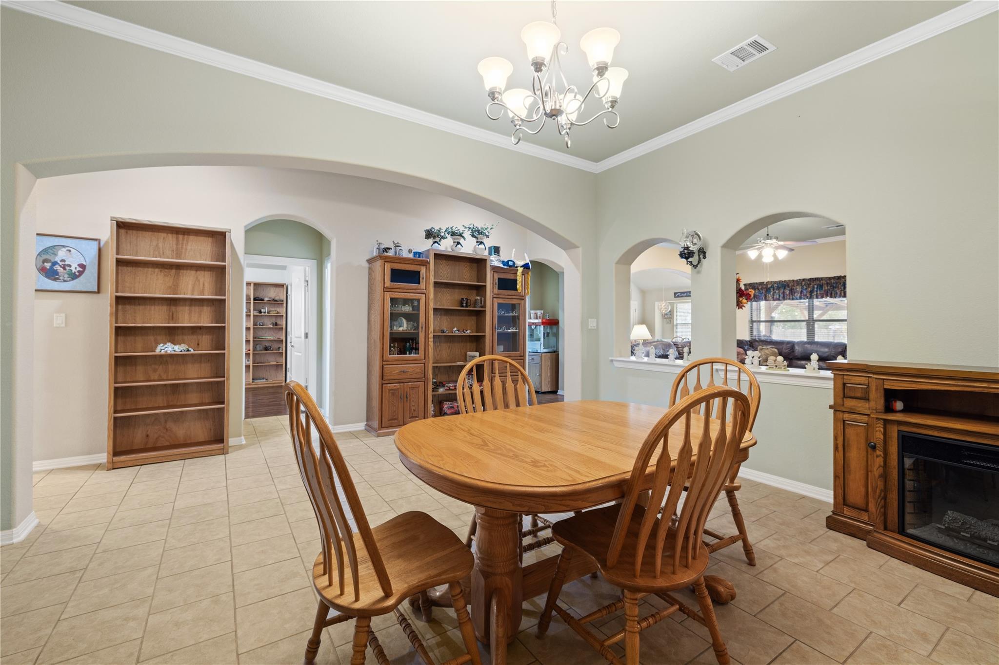 19500 Cheyenne Valley Dr, Round Rock, TX 78664