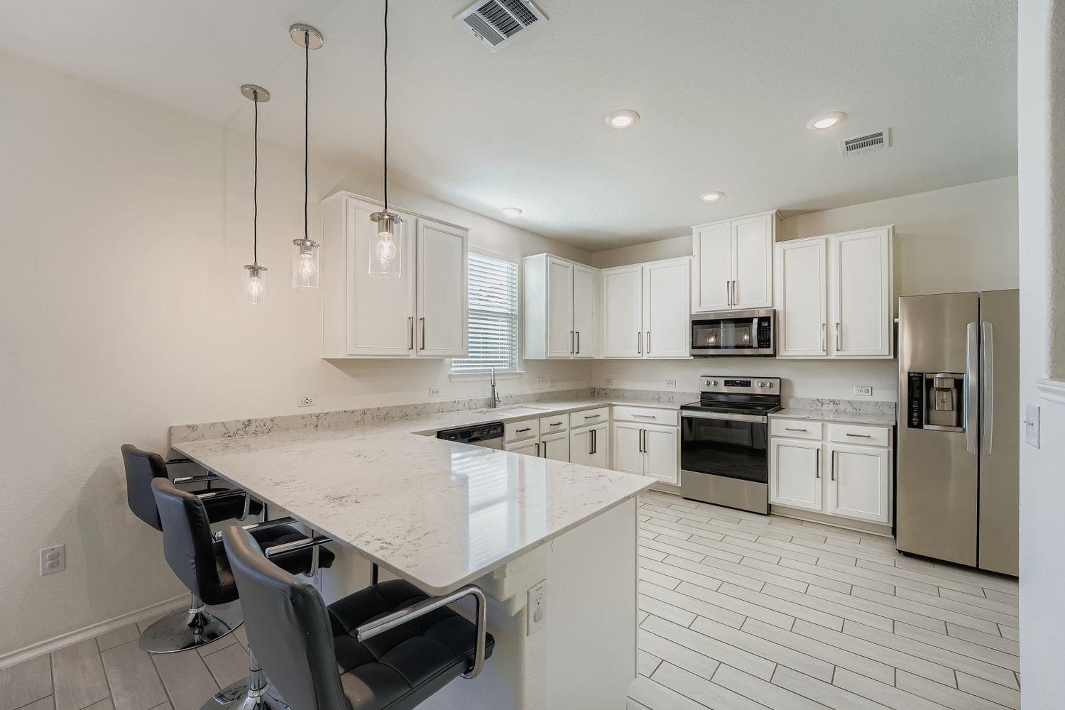 6313 Carriage Pines Dr, Del Valle, TX 78617