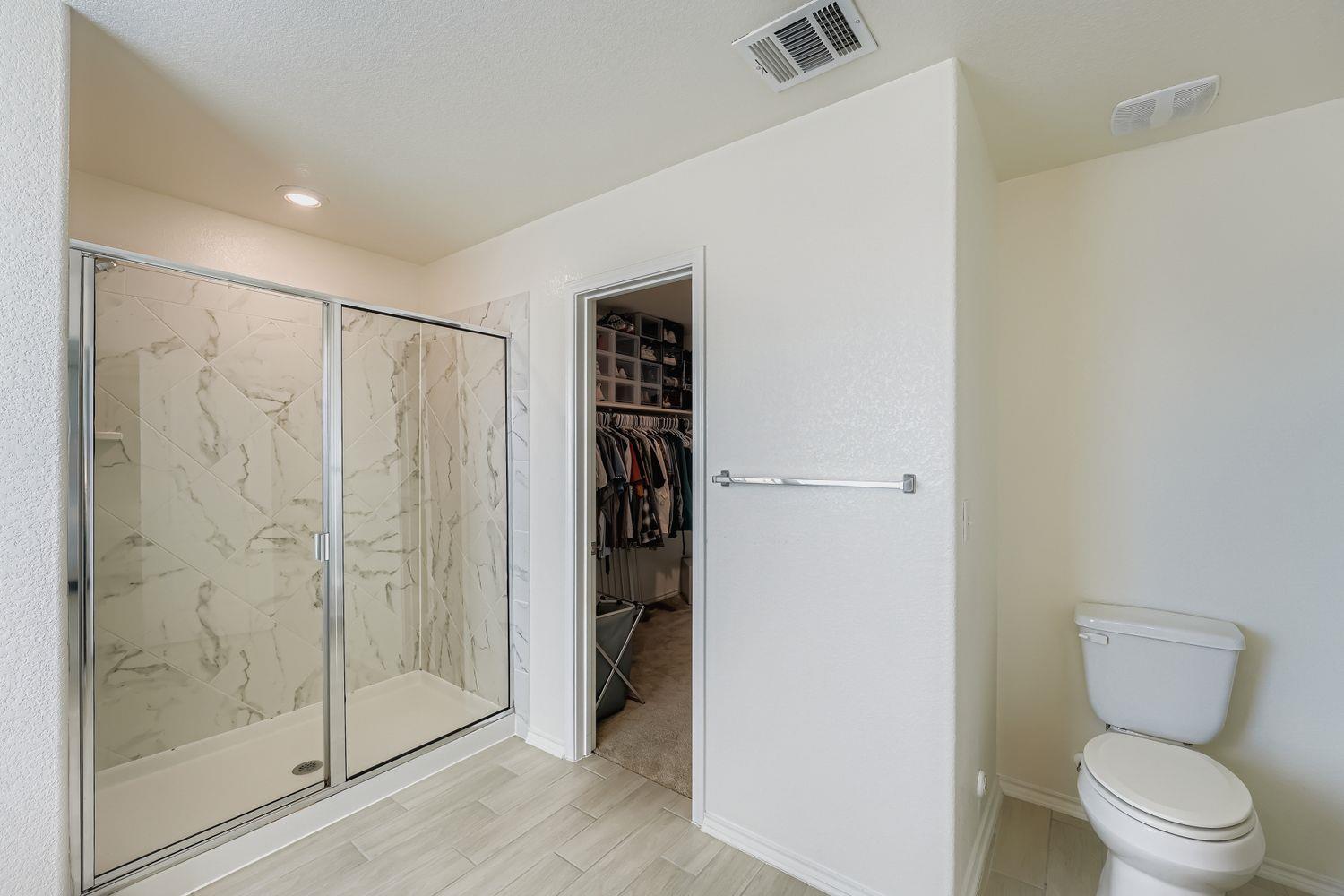 6313 Carriage Pines Dr, Del Valle, TX 78617