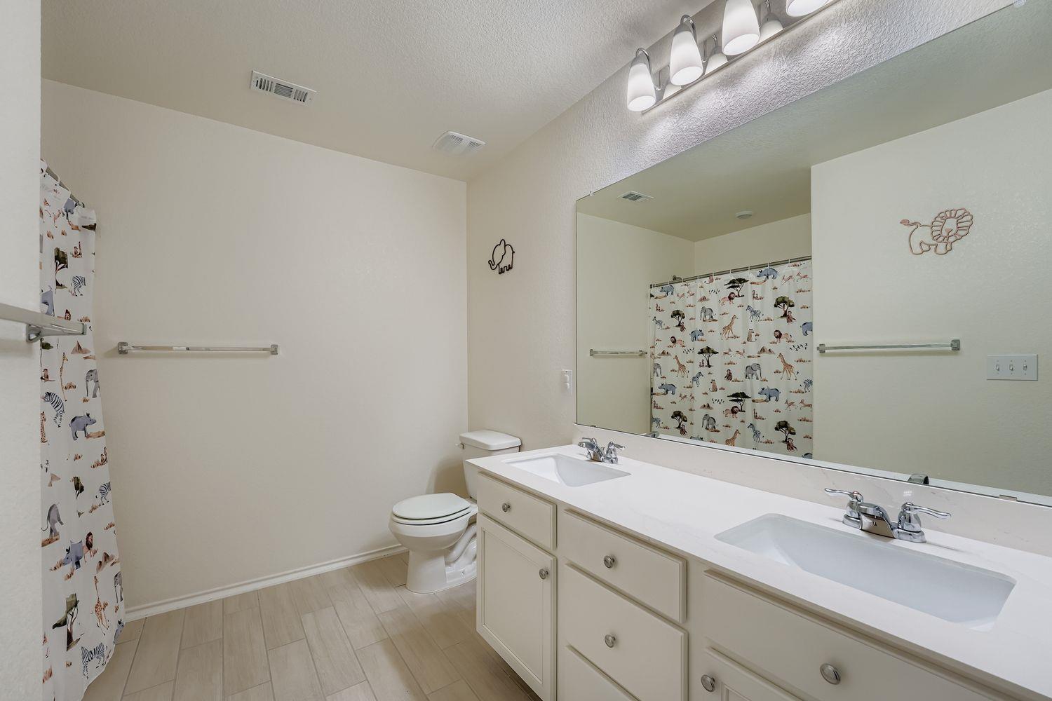 6313 Carriage Pines Dr, Del Valle, TX 78617