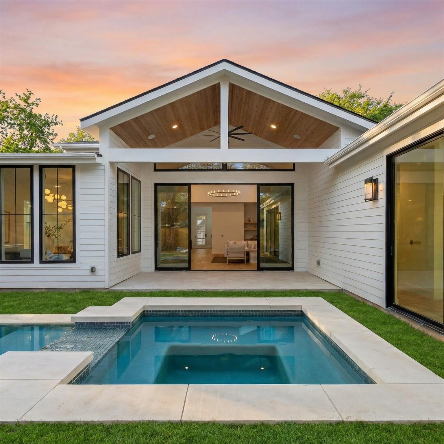 8307 Silver Ridge Dr, Austin, TX 78759