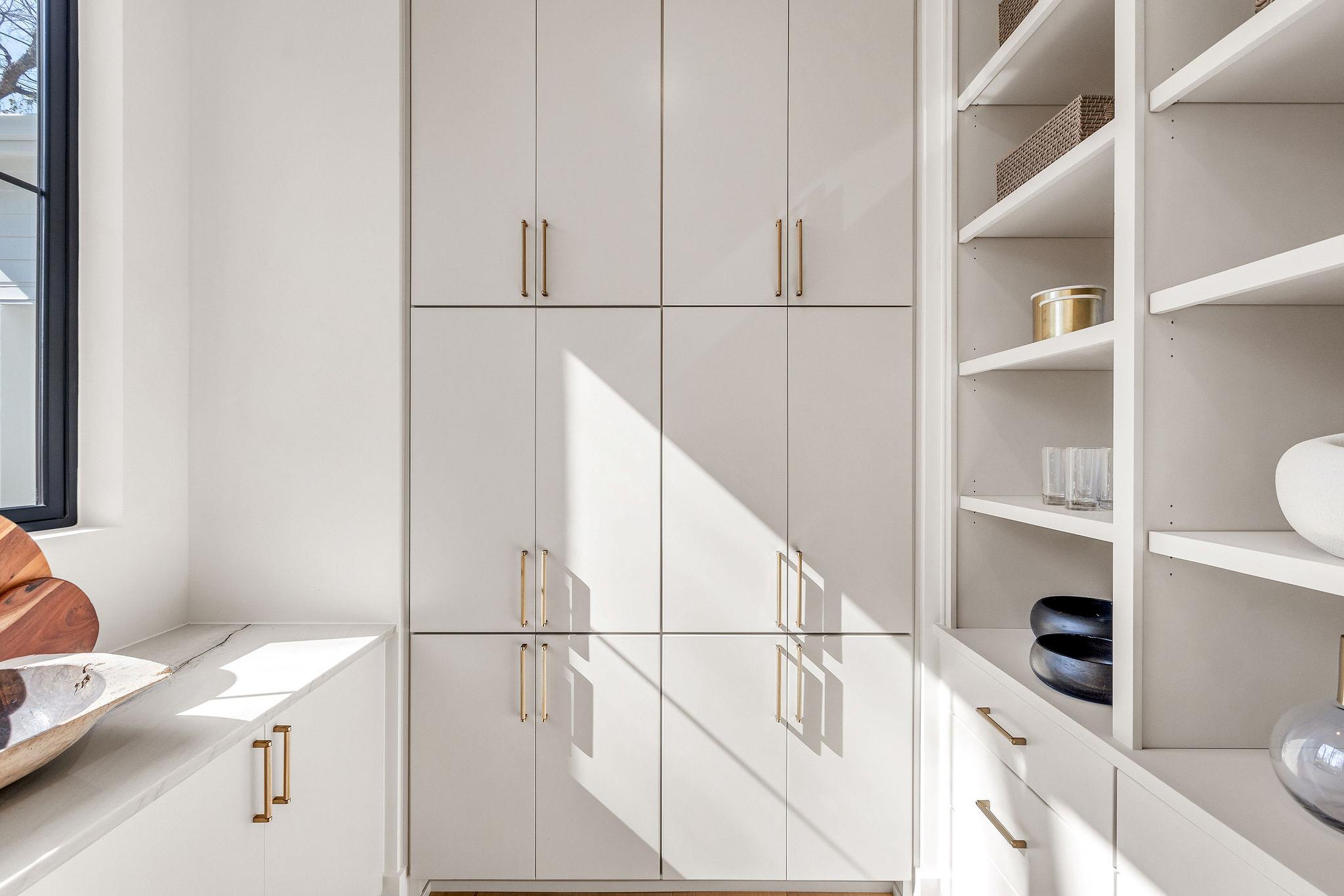 8307 Silver Ridge Dr, Austin, TX 78759